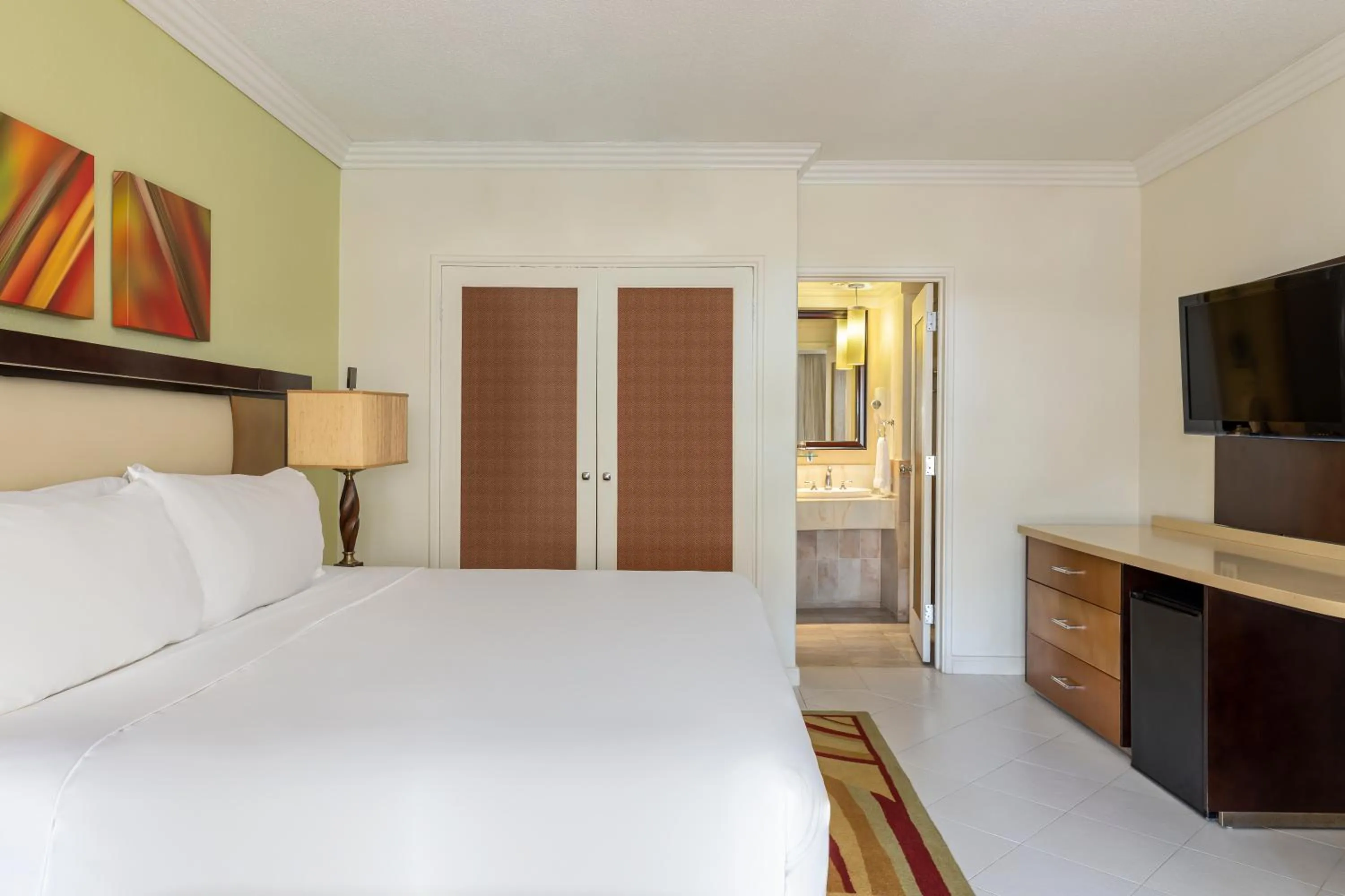 Bedroom, Bed in Tamarind by Elegant Hotels - All-Inclusive