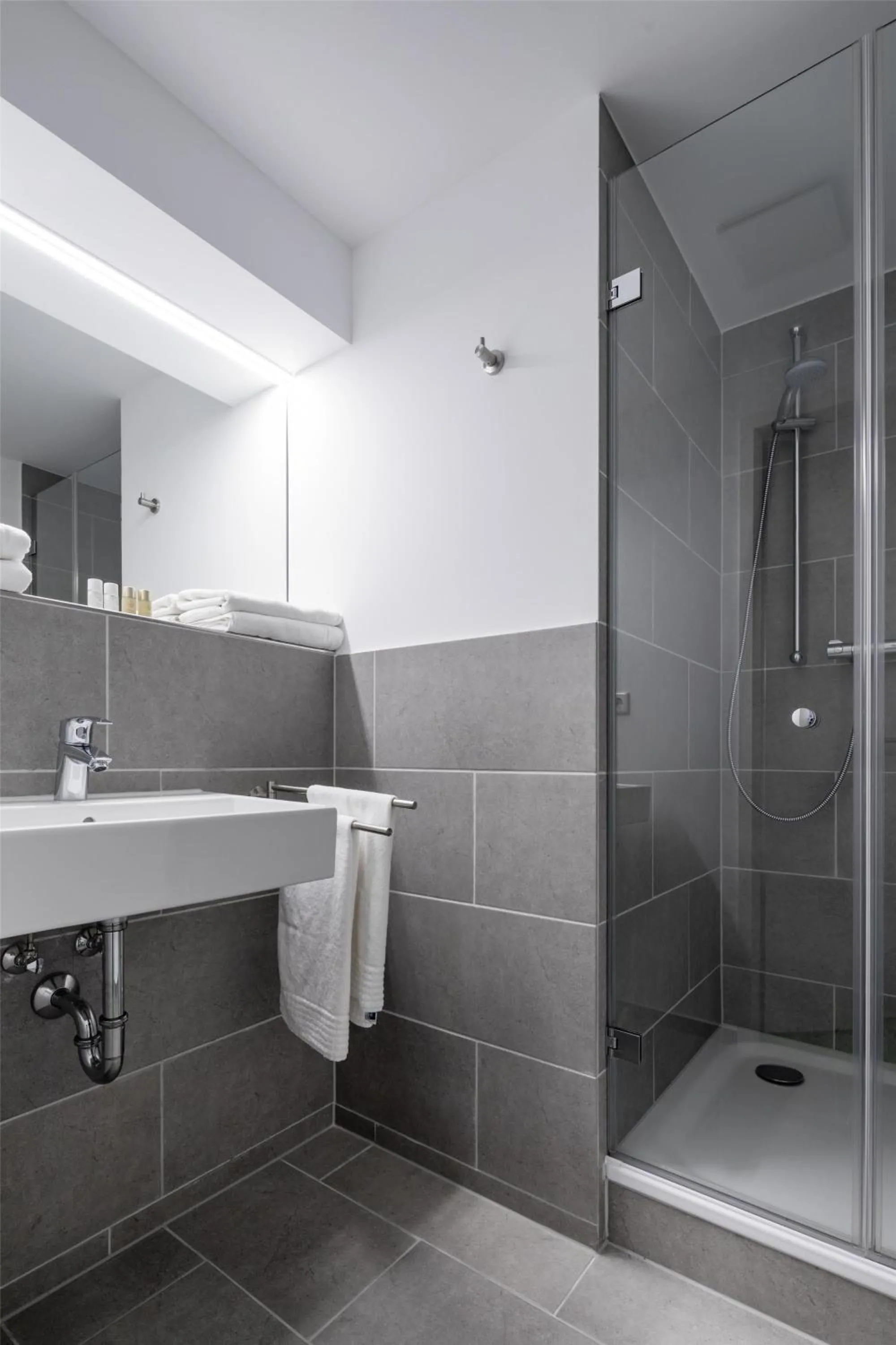 Bathroom in Flowers Hotel Münster