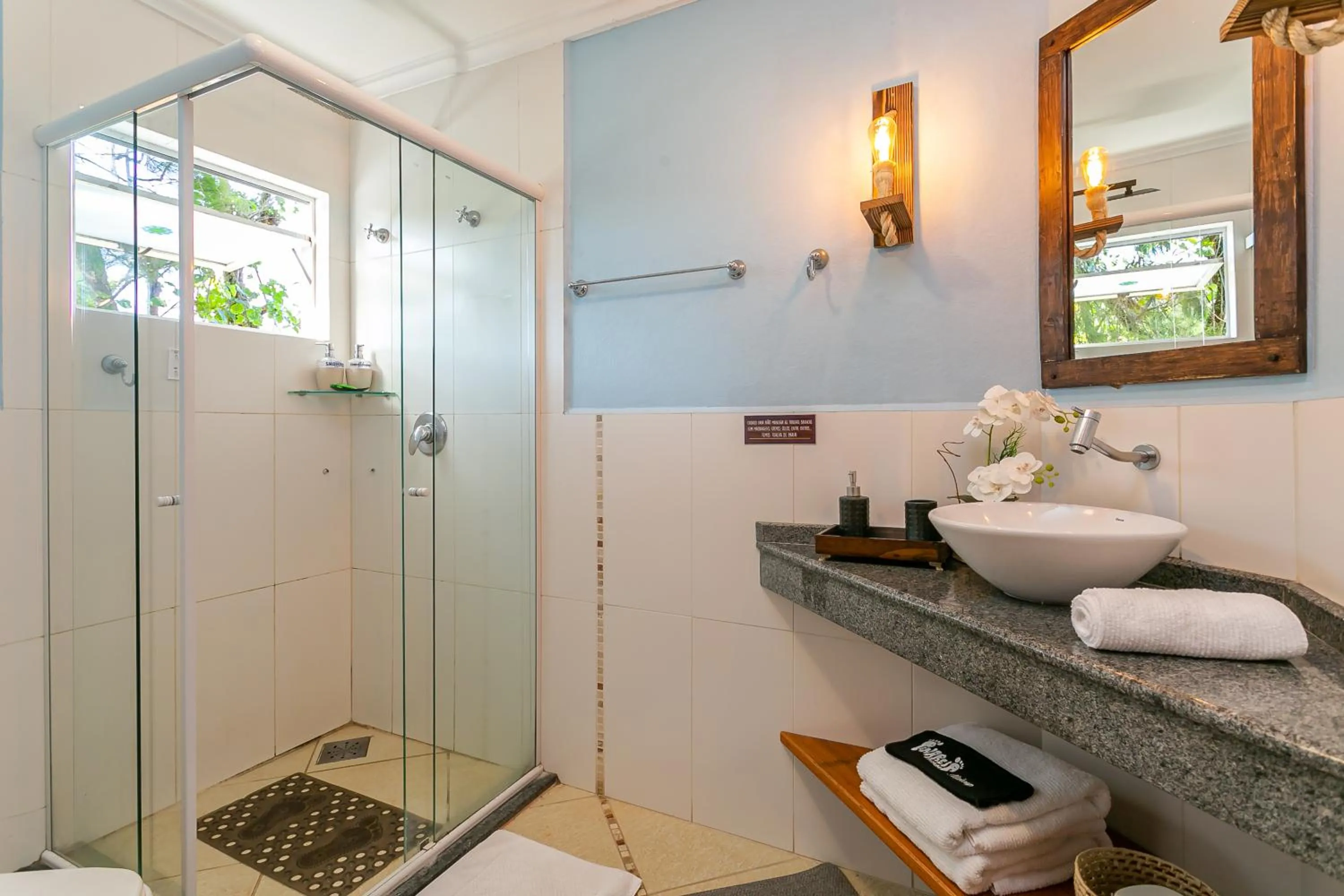 Penareia Floripa Beach Hotel