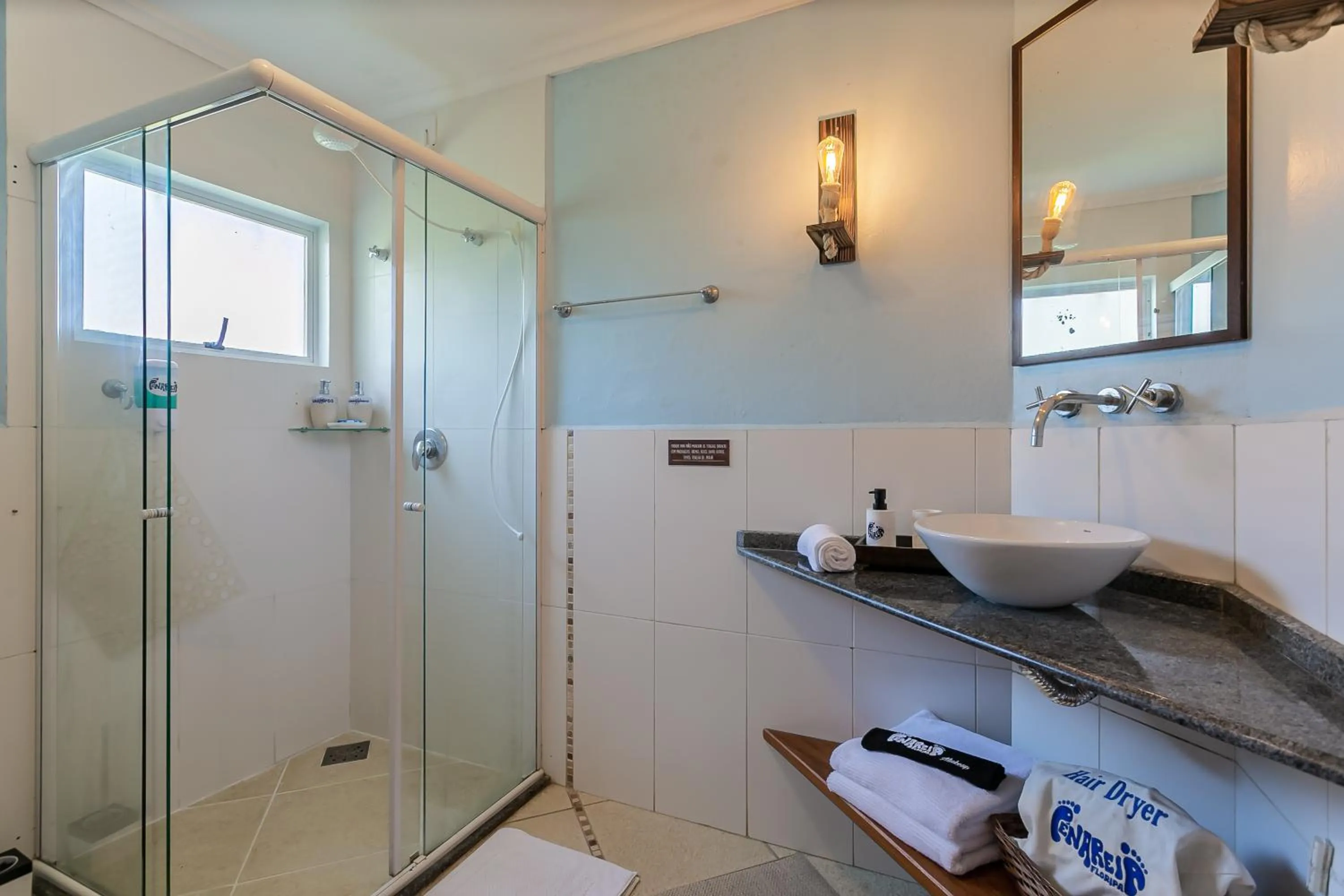 Penareia Floripa Beach Hotel