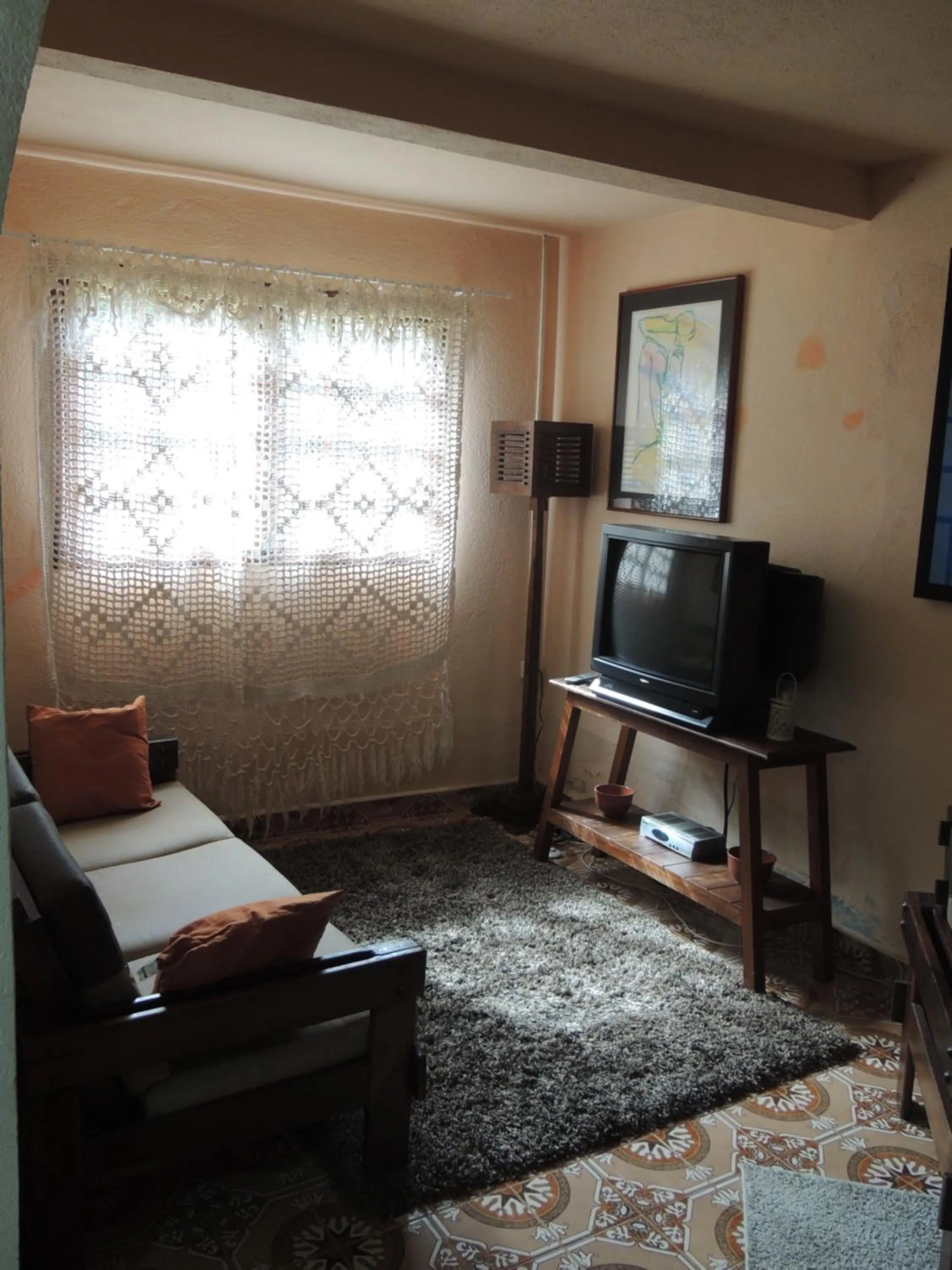 Communal lounge/ TV room, Bed in Tô na Roça