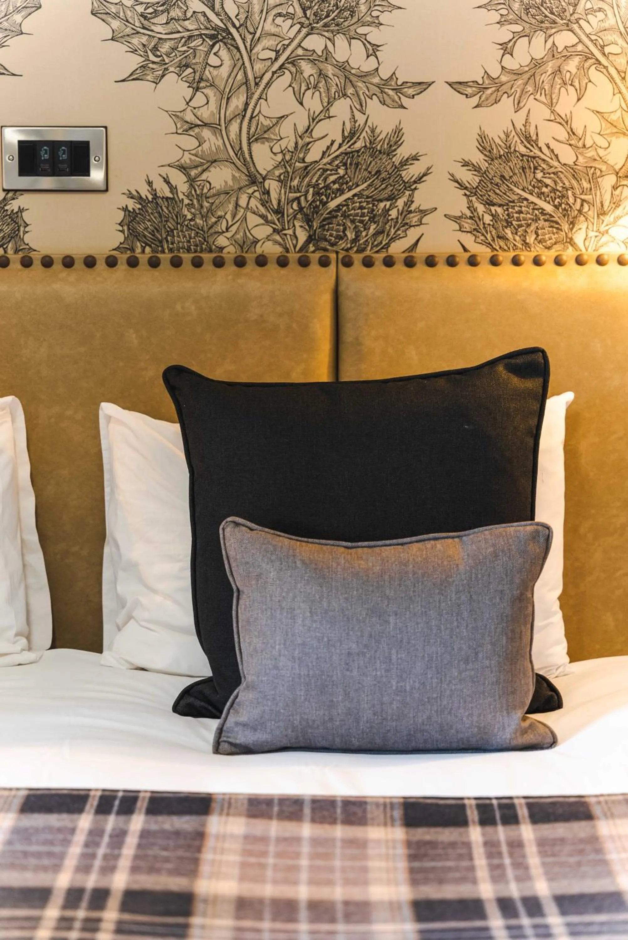 Bed in Traquair Arms Hotel