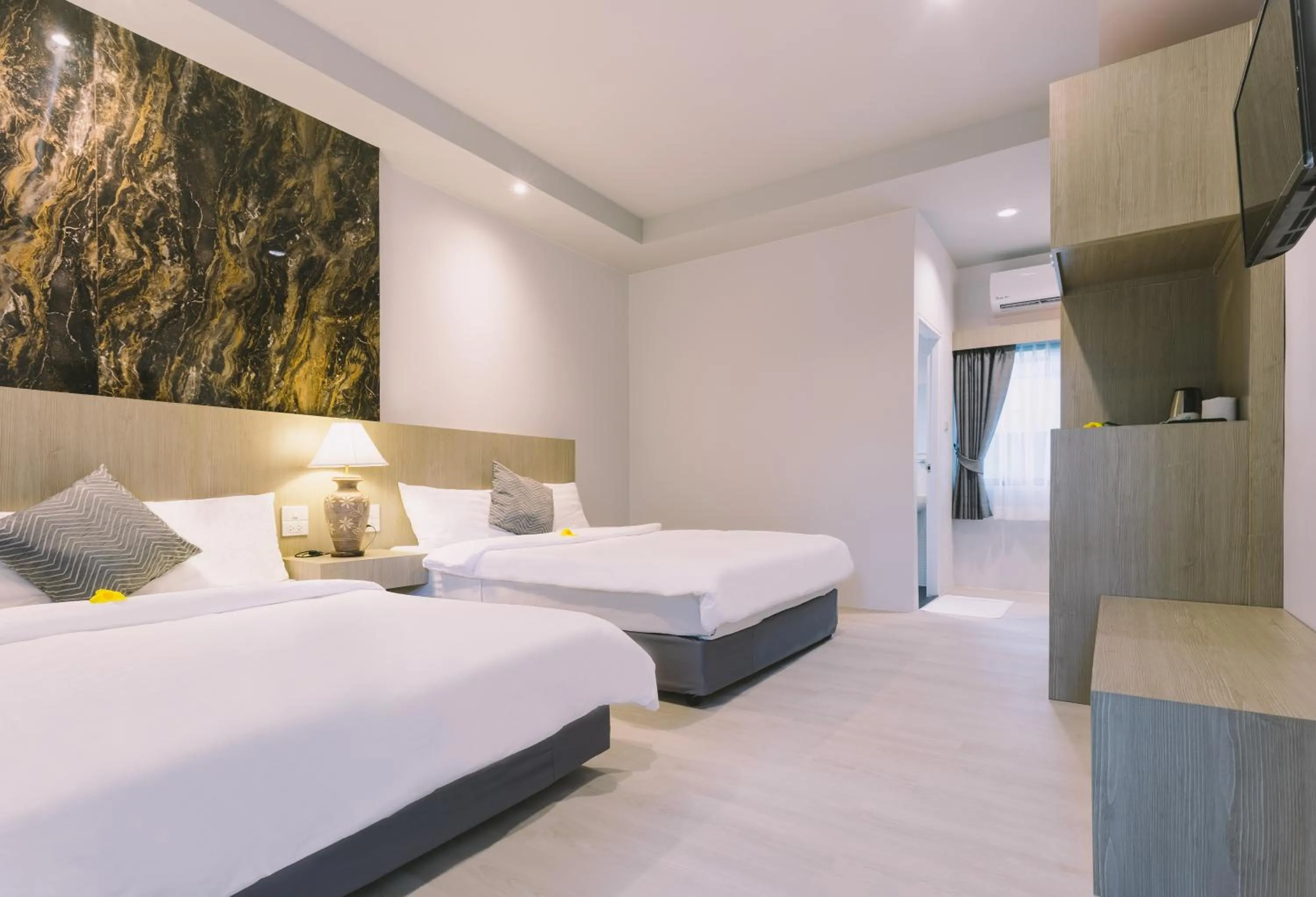 Bed in Fantasy Hill Bungalow