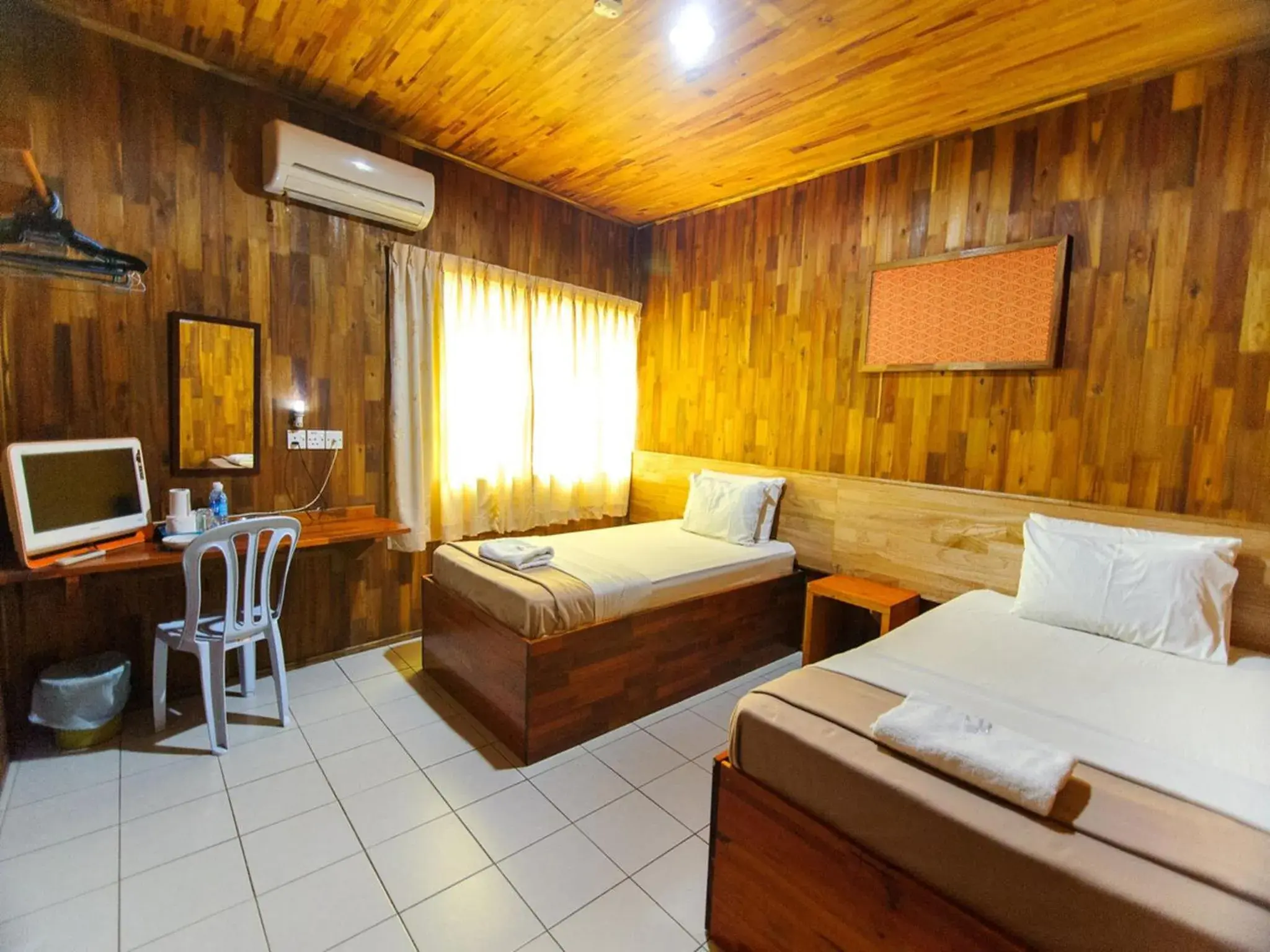 Photo of the whole room, Bed in Y&Z Hotel Photo of the whole room, Bed in Y&Z Hotel