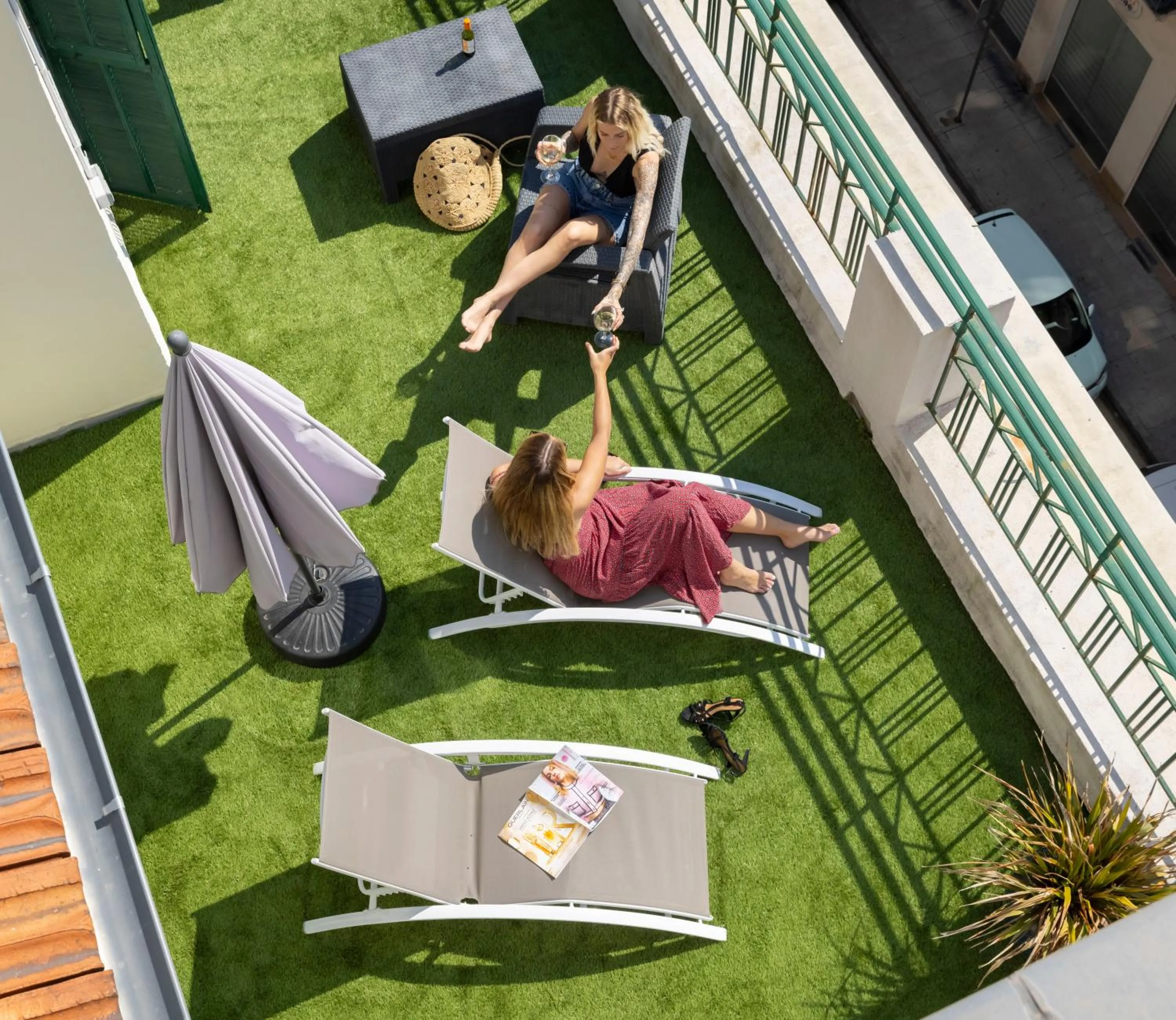 Patio in Hôtel Byakko Nice