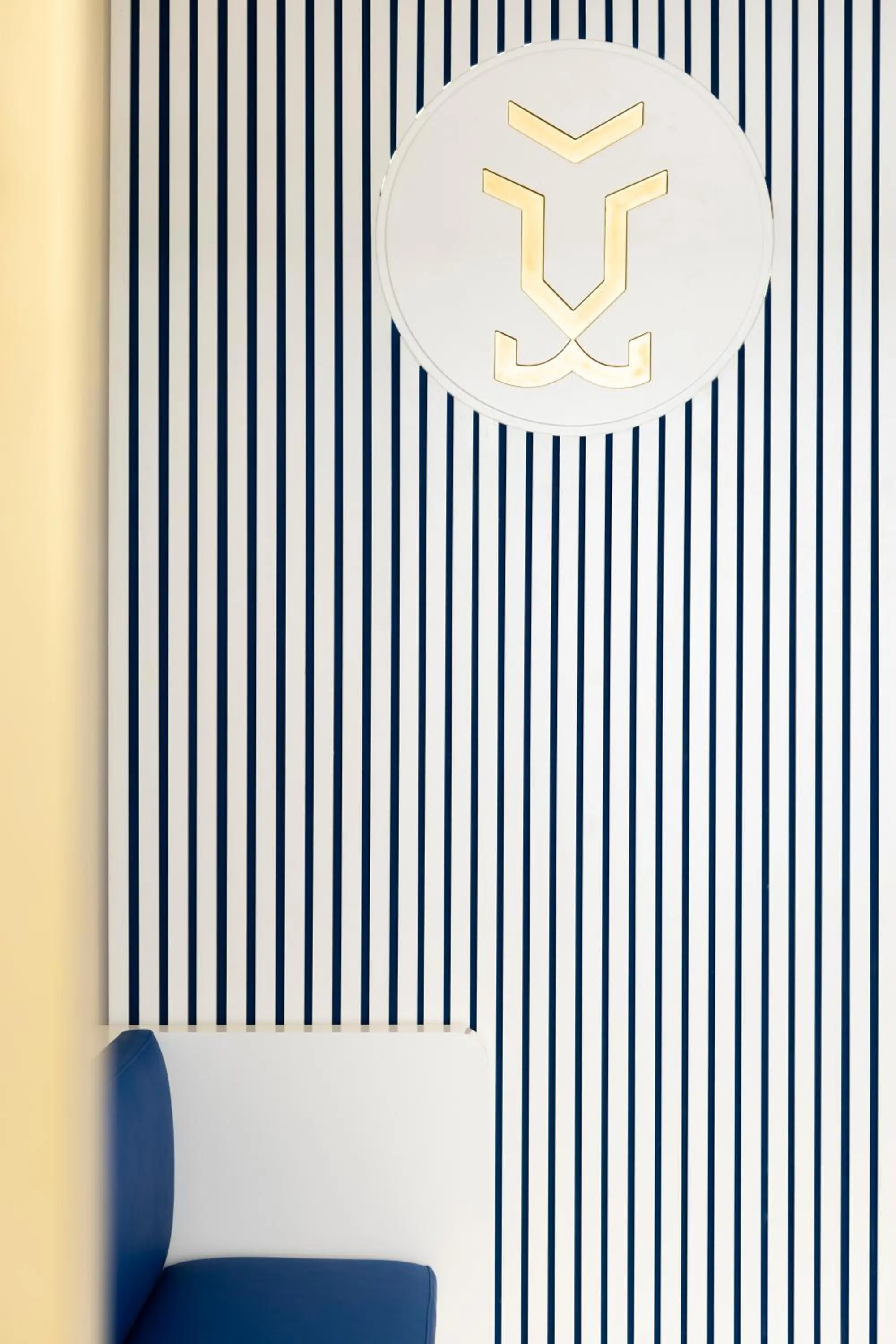 Facade/entrance in Hôtel Byakko Nice