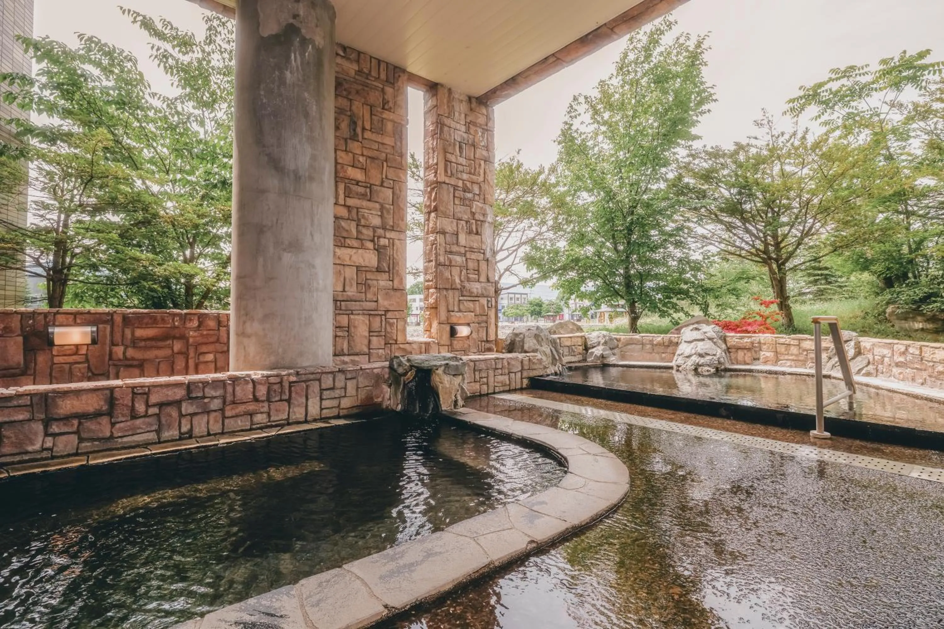 Open Air Bath in Oehonke