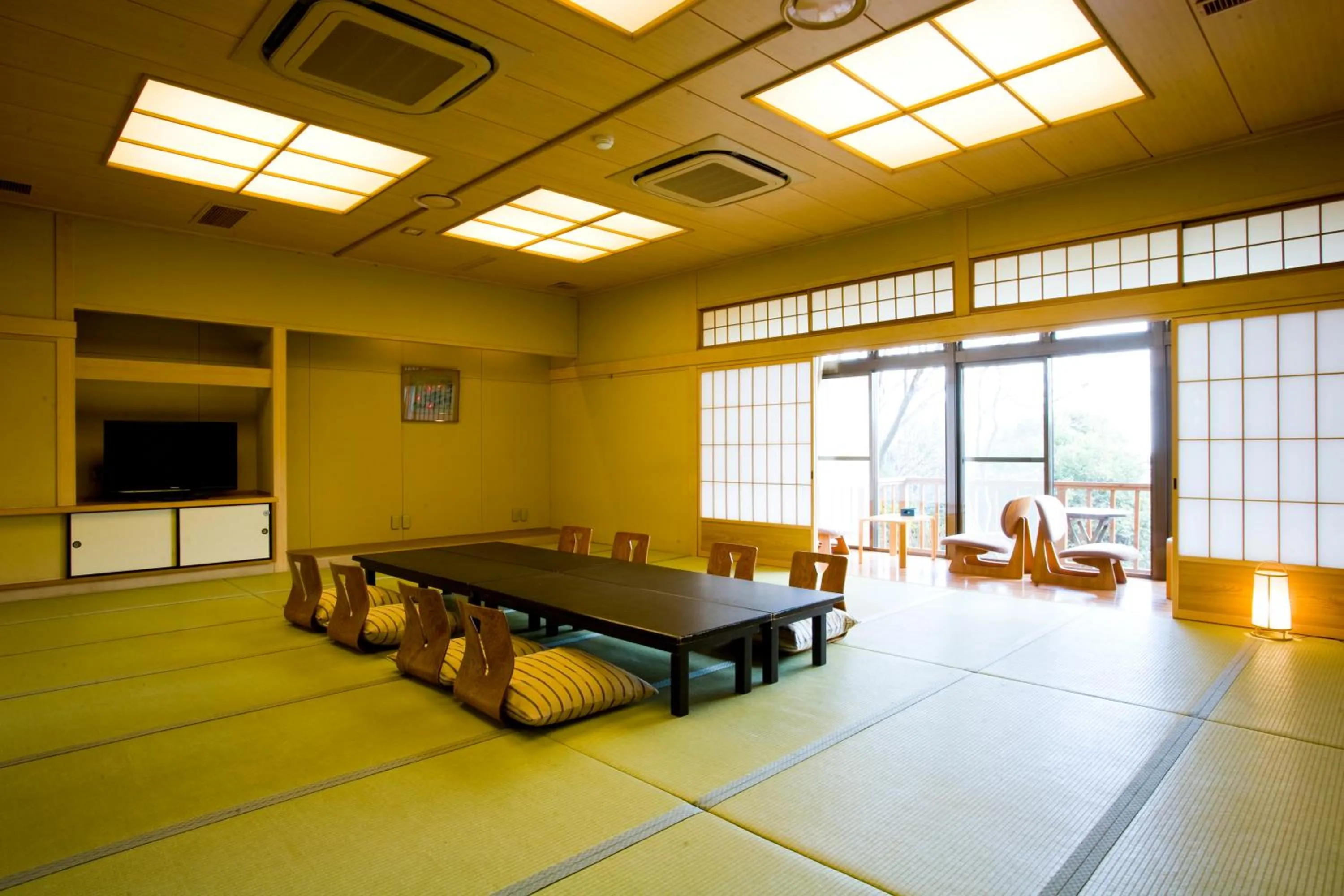 山荘 風の杜 Sanso Kazenomori