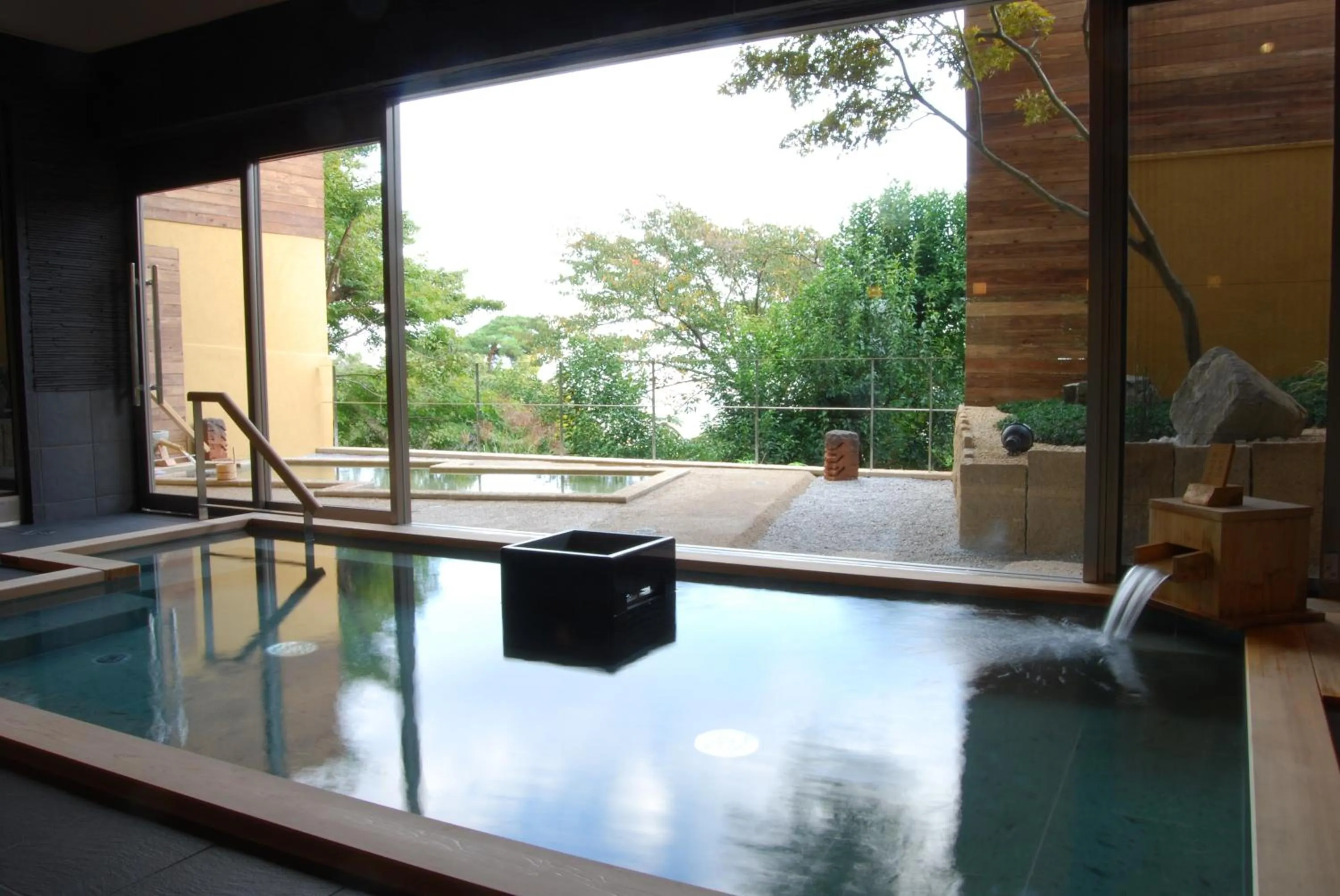 Public Bath in 山荘 風の杜 Sanso Kazenomori