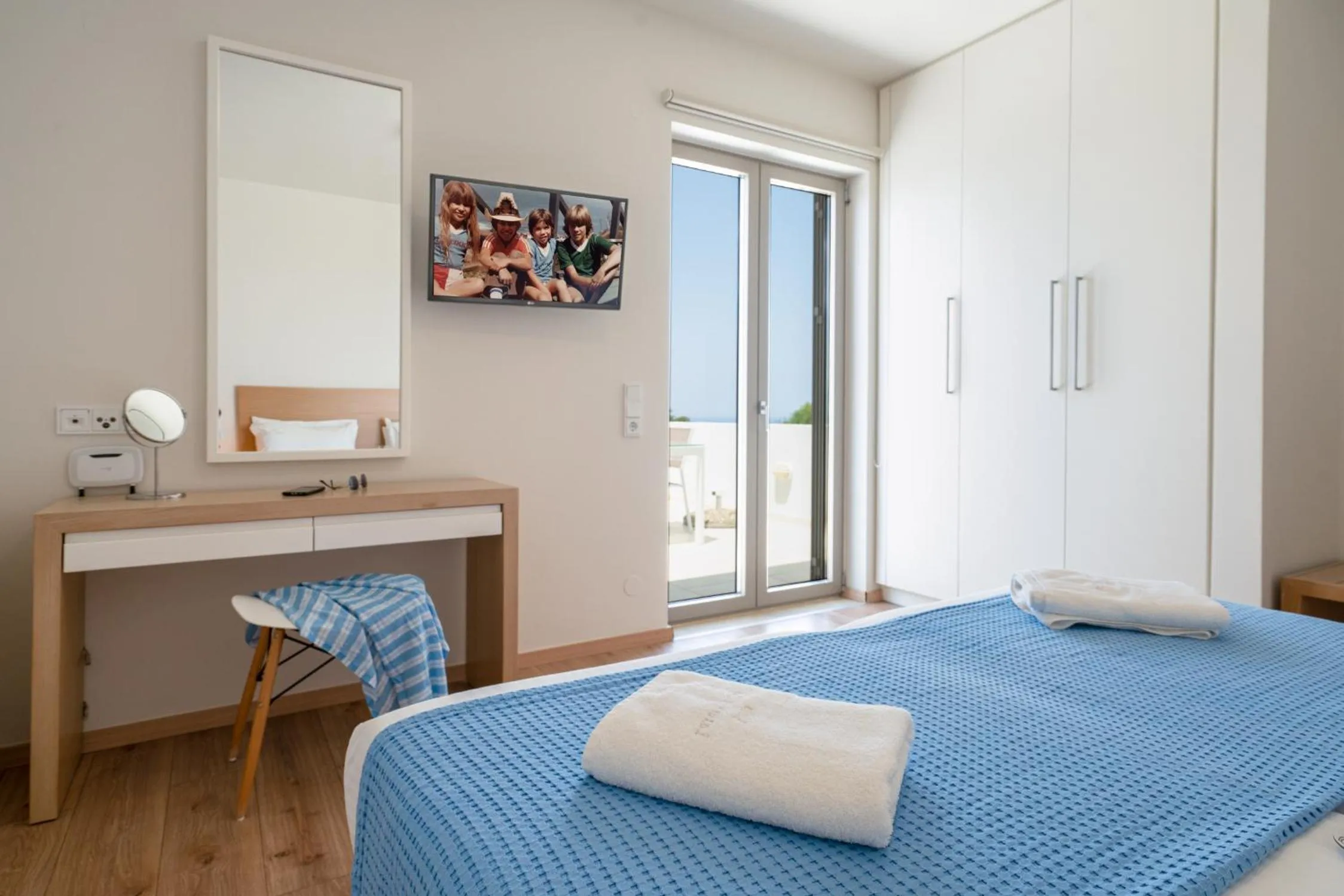 Bed in Sofia Luxury Villas