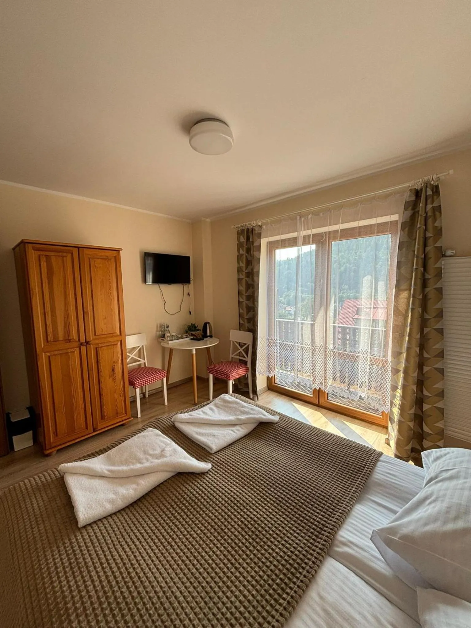 Bed in Jaśminowe Ogrody