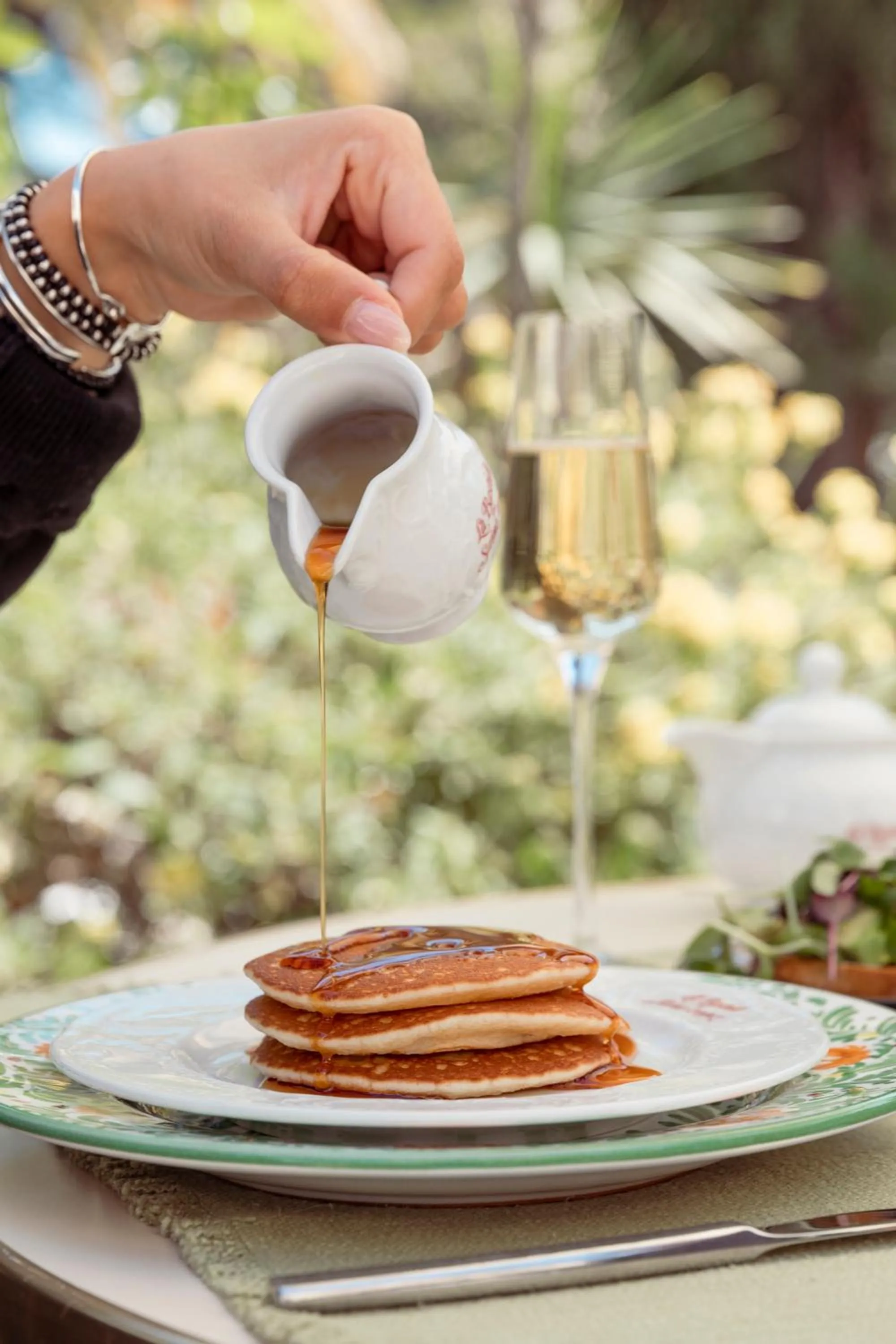 Breakfast in La Bastide de Saint Tropez