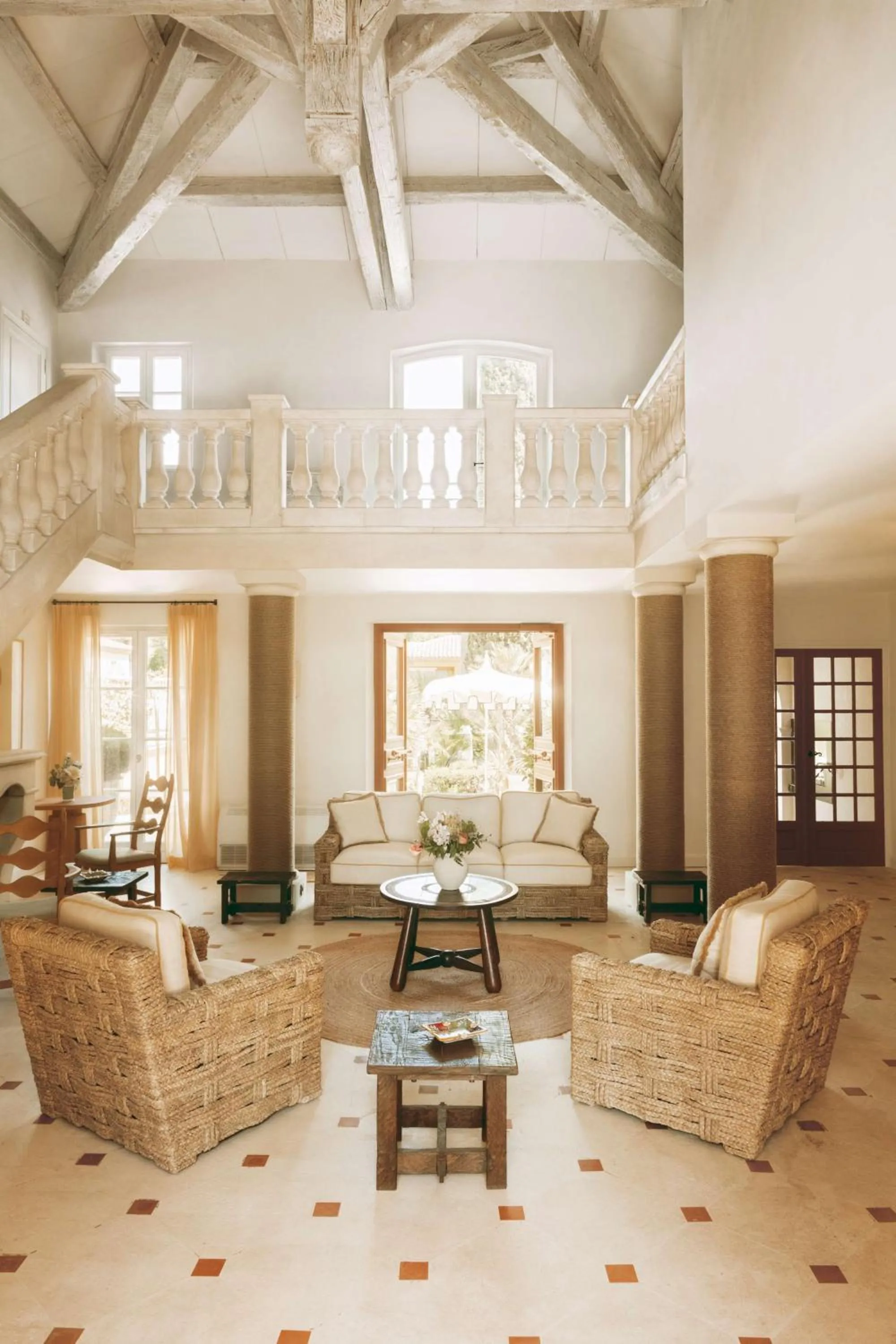 Property building in La Bastide de Saint Tropez