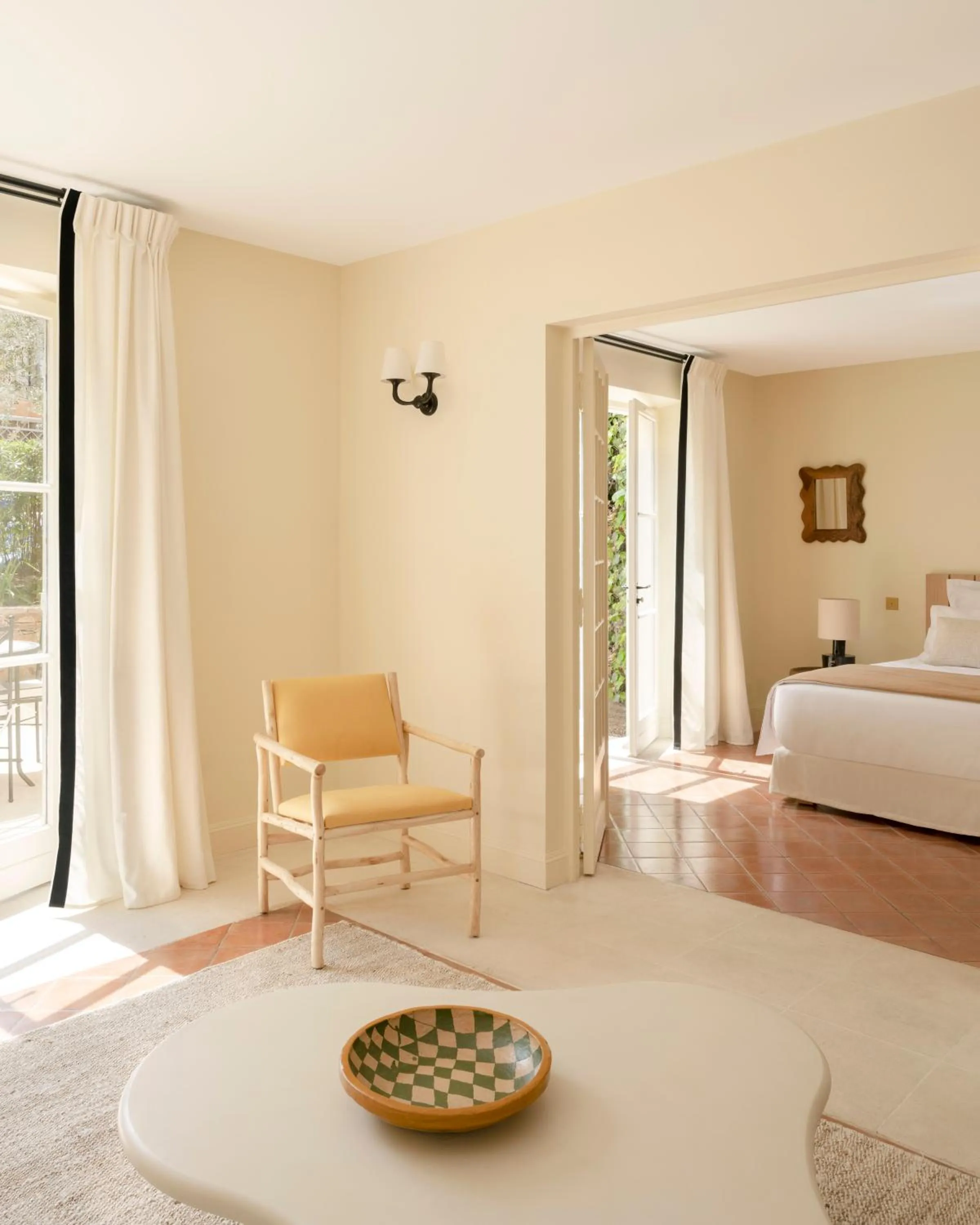 Photo of the whole room, Bed in La Bastide de Saint Tropez