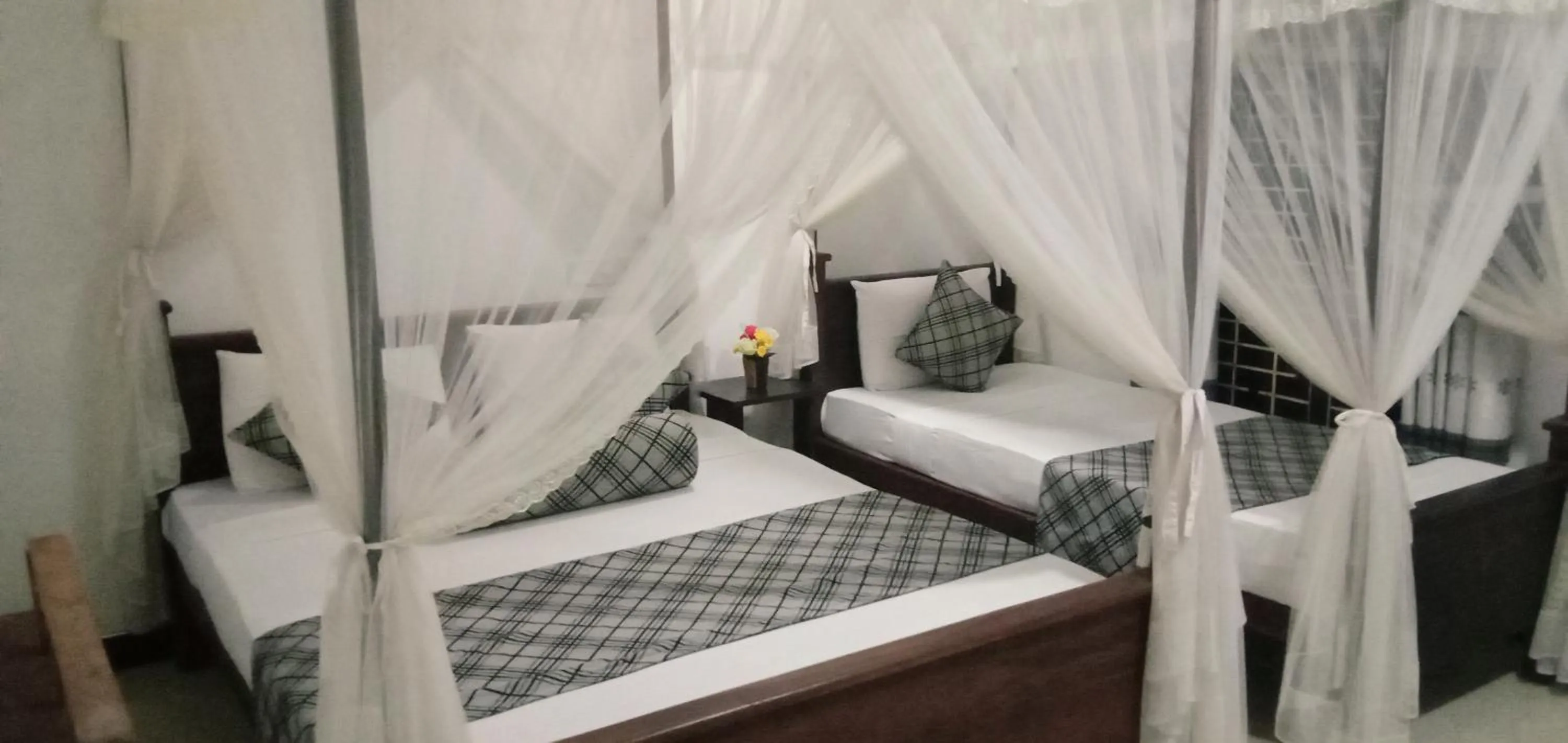 Bedroom, Bed in Sigiriya Rock Gate Resort