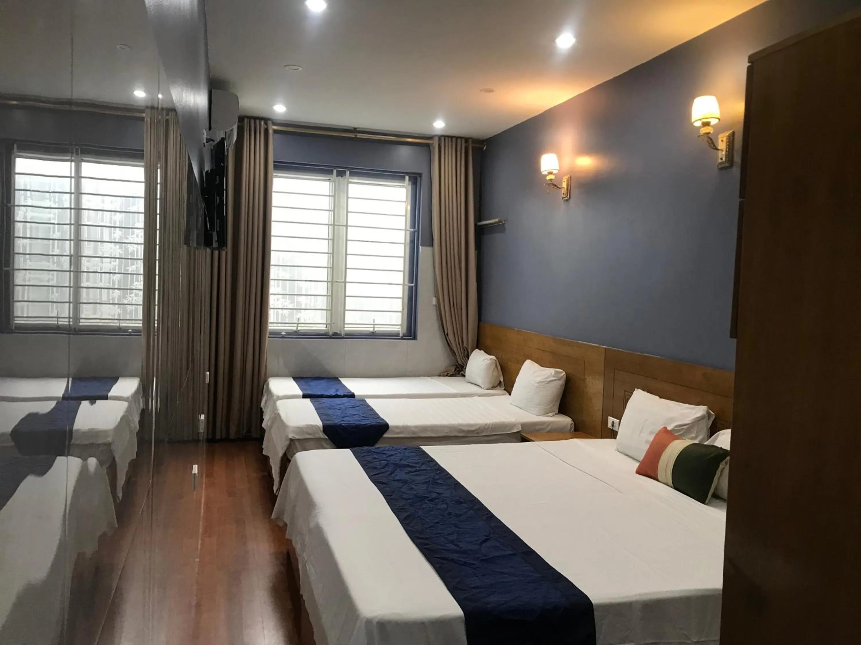 Bed in Old Town Palace Guest House