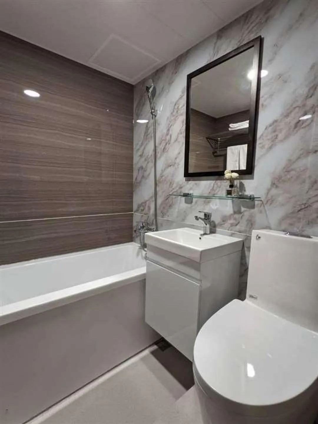 Toilet in Sofu Hotel