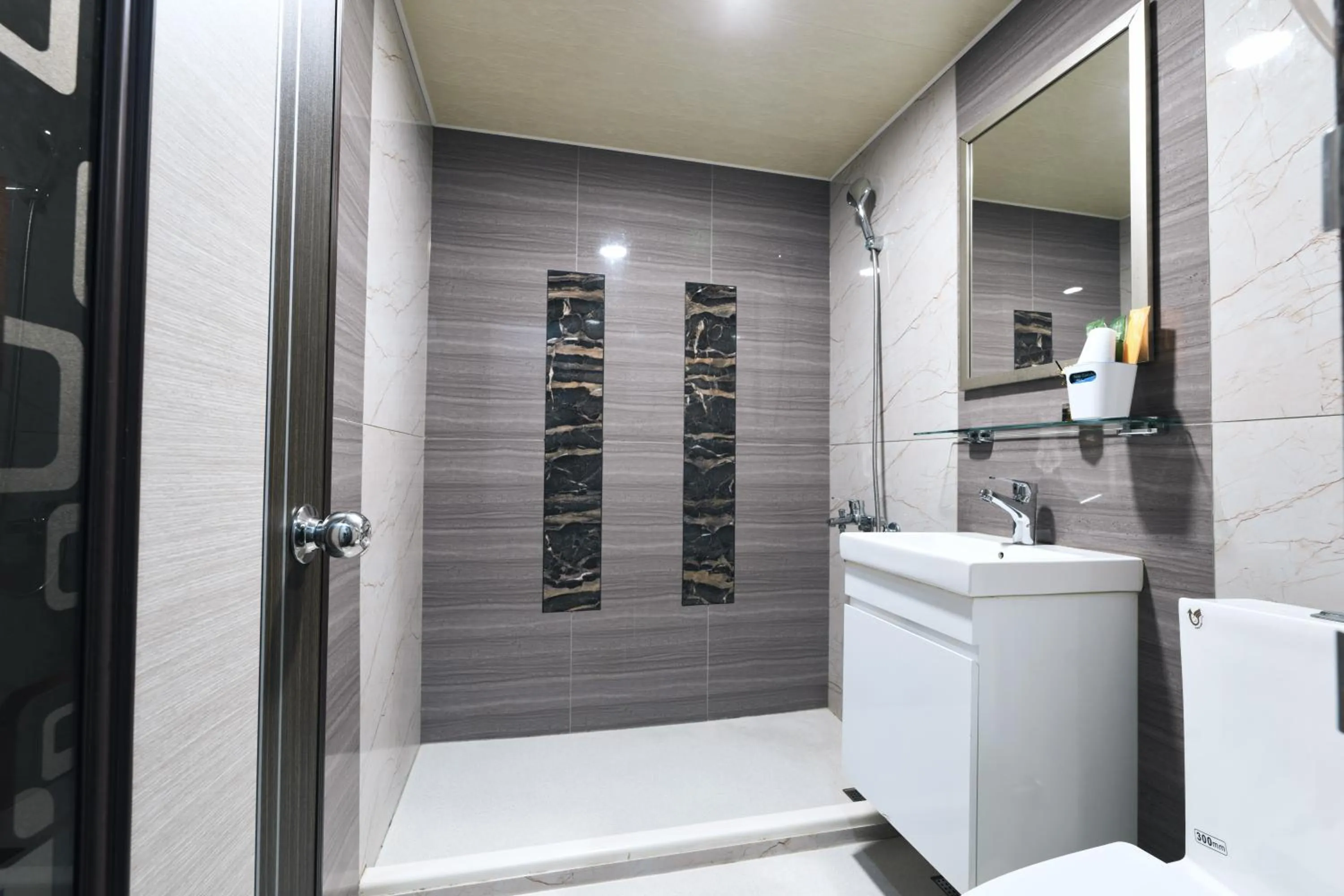 Toilet in Sofu Hotel