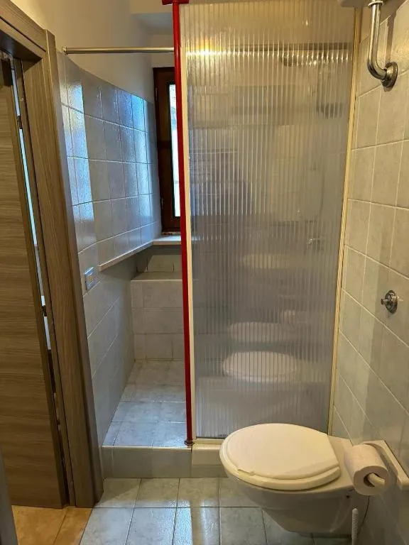 Shower in Claudia B&B