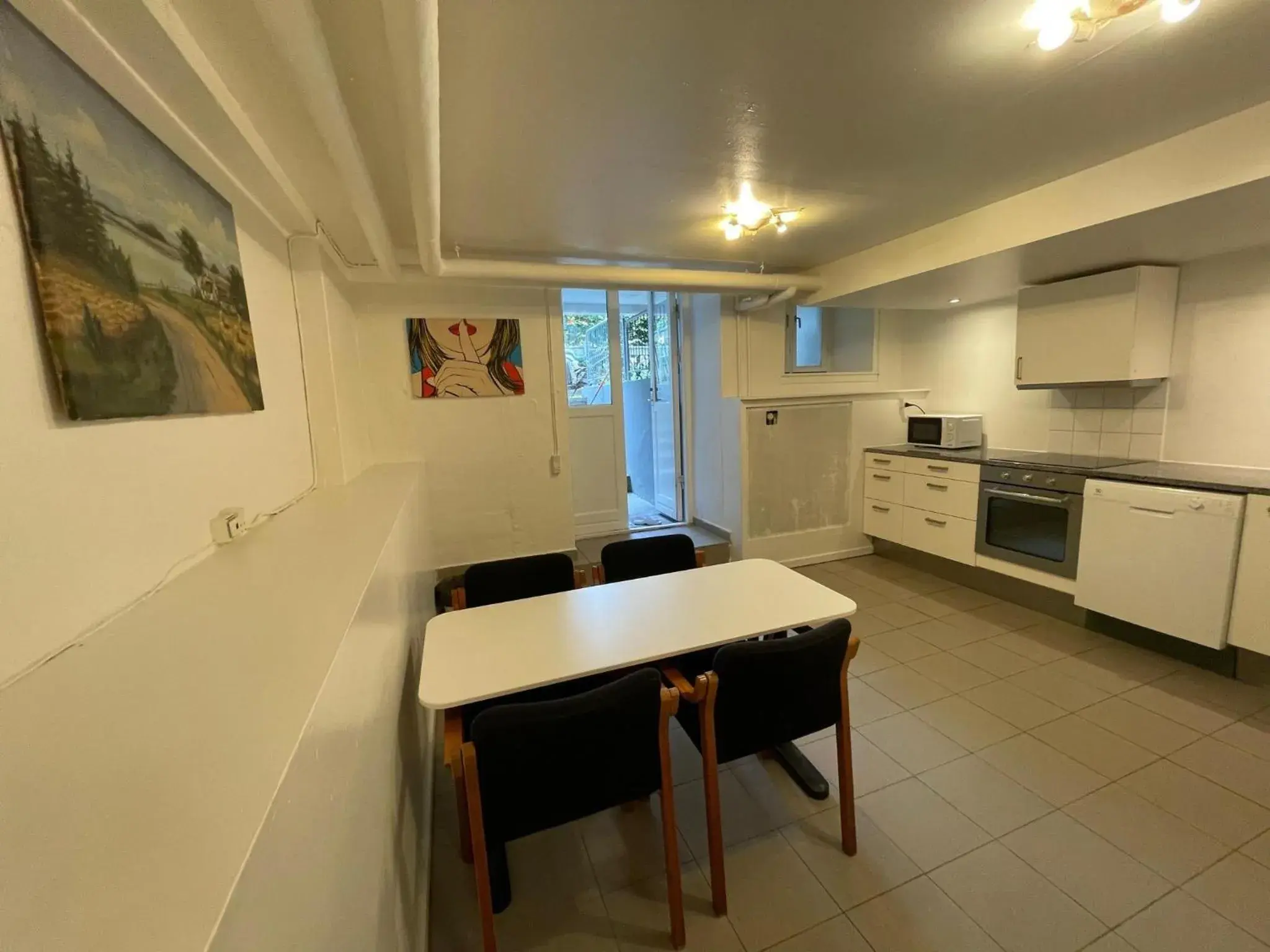 Budget Twin Room in M18 Budget Twin Room in M18