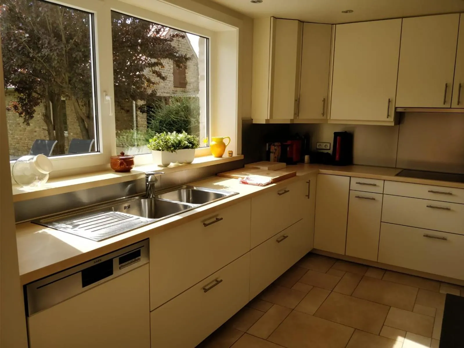 Coffee/tea facilities in De Lanterfanters Vakantiehuis Jef
