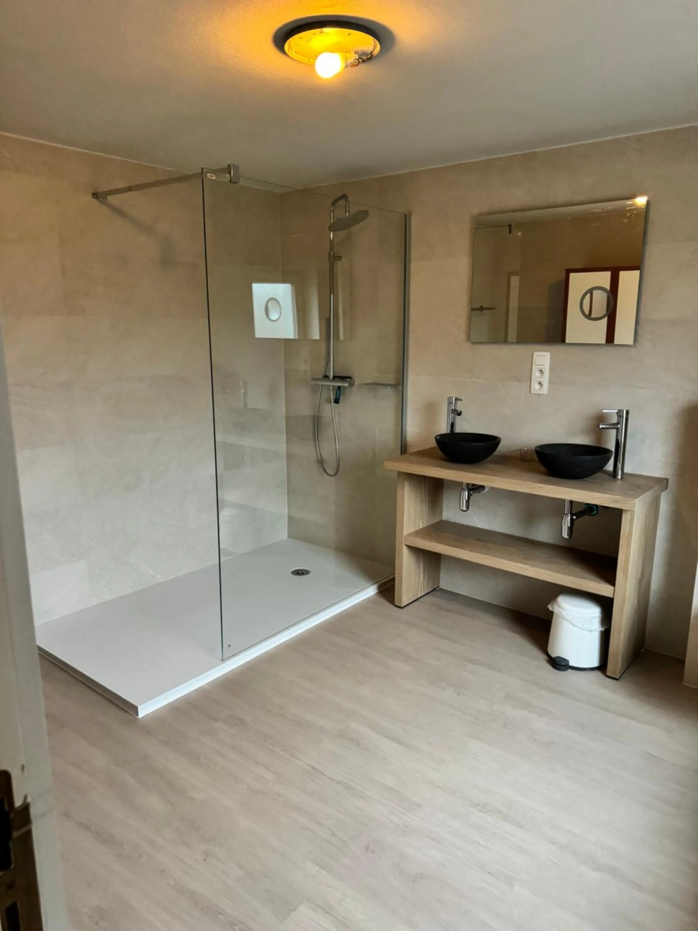 Shower in De Lanterfanters Vakantiehuis Jef