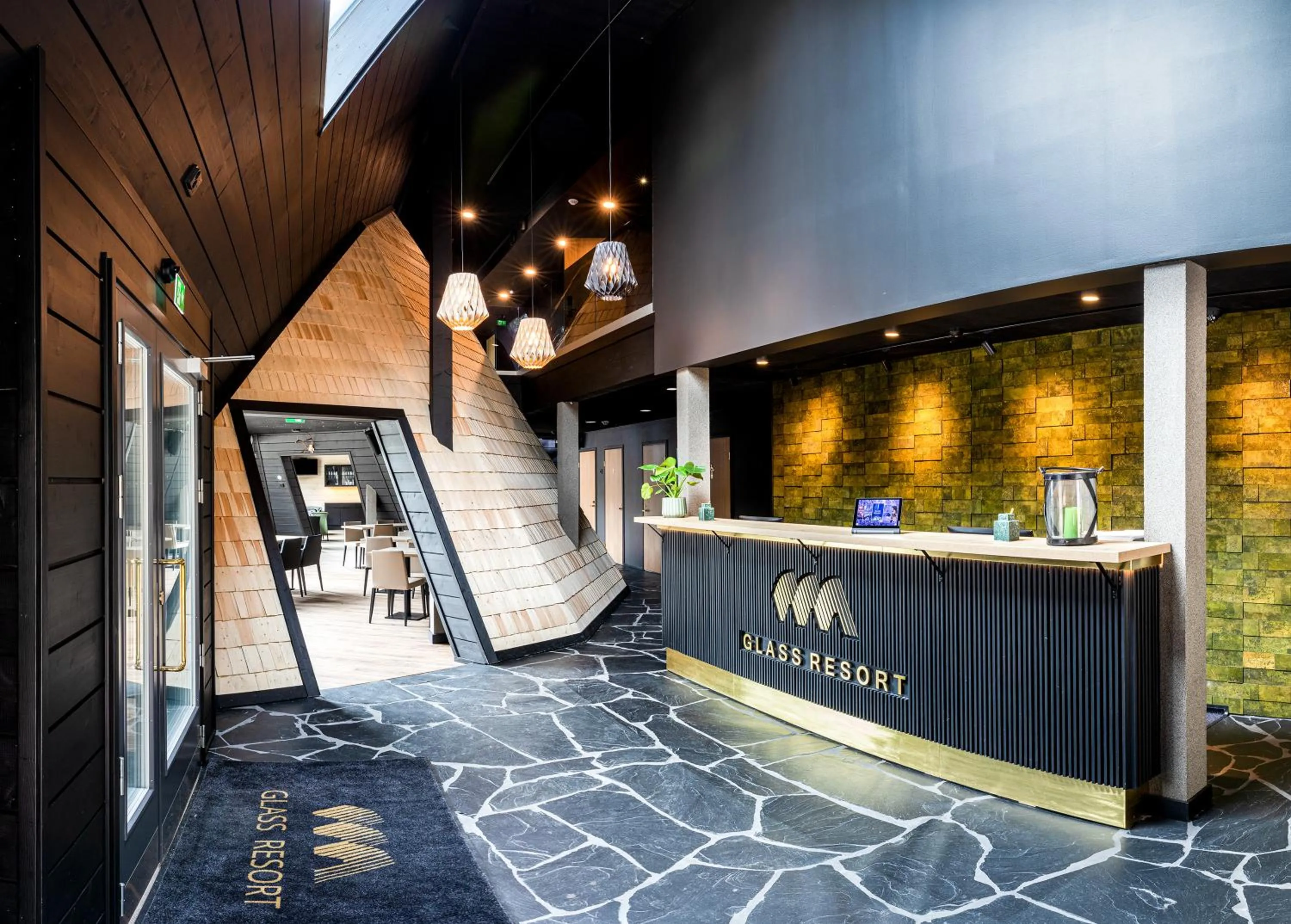 Lobby or reception in Glass Resort