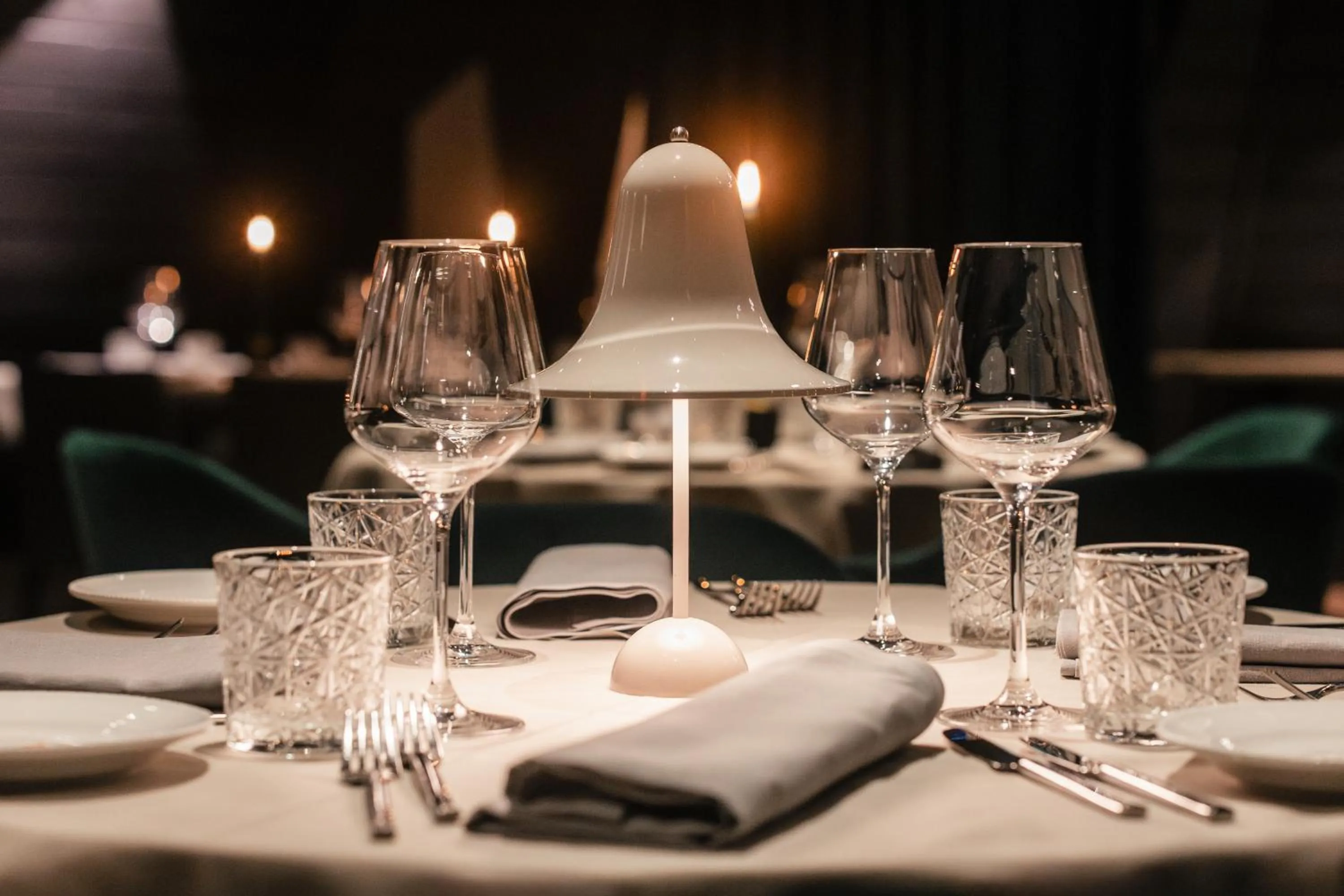 Restaurant/places to eat in Glass Resort