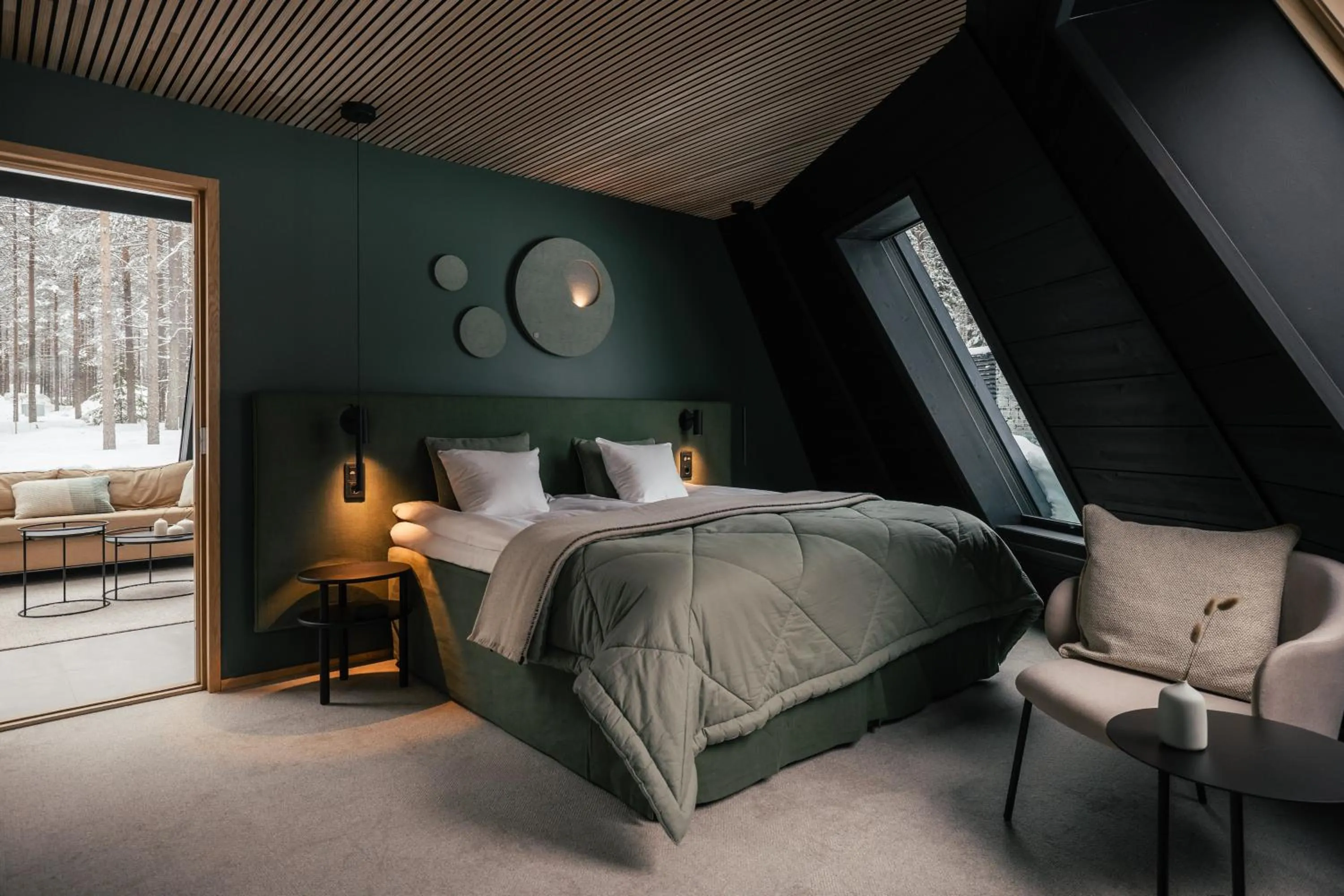 Bedroom, Bed in Glass Resort