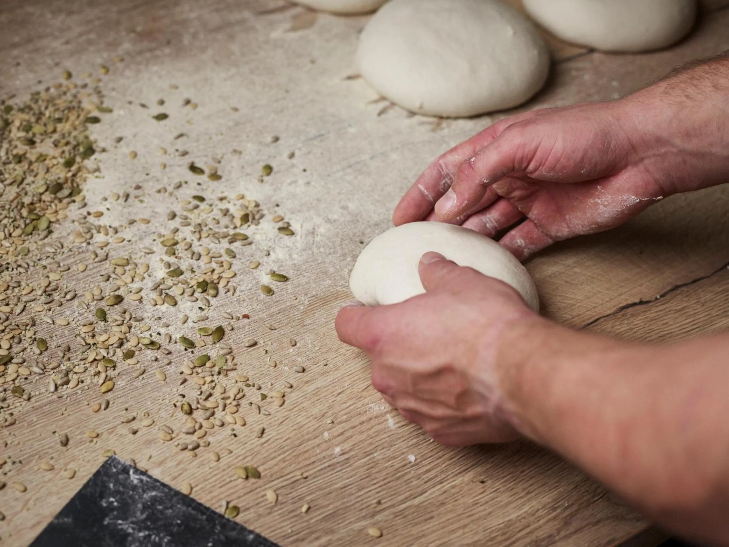 Food and drinks in Glass Resort