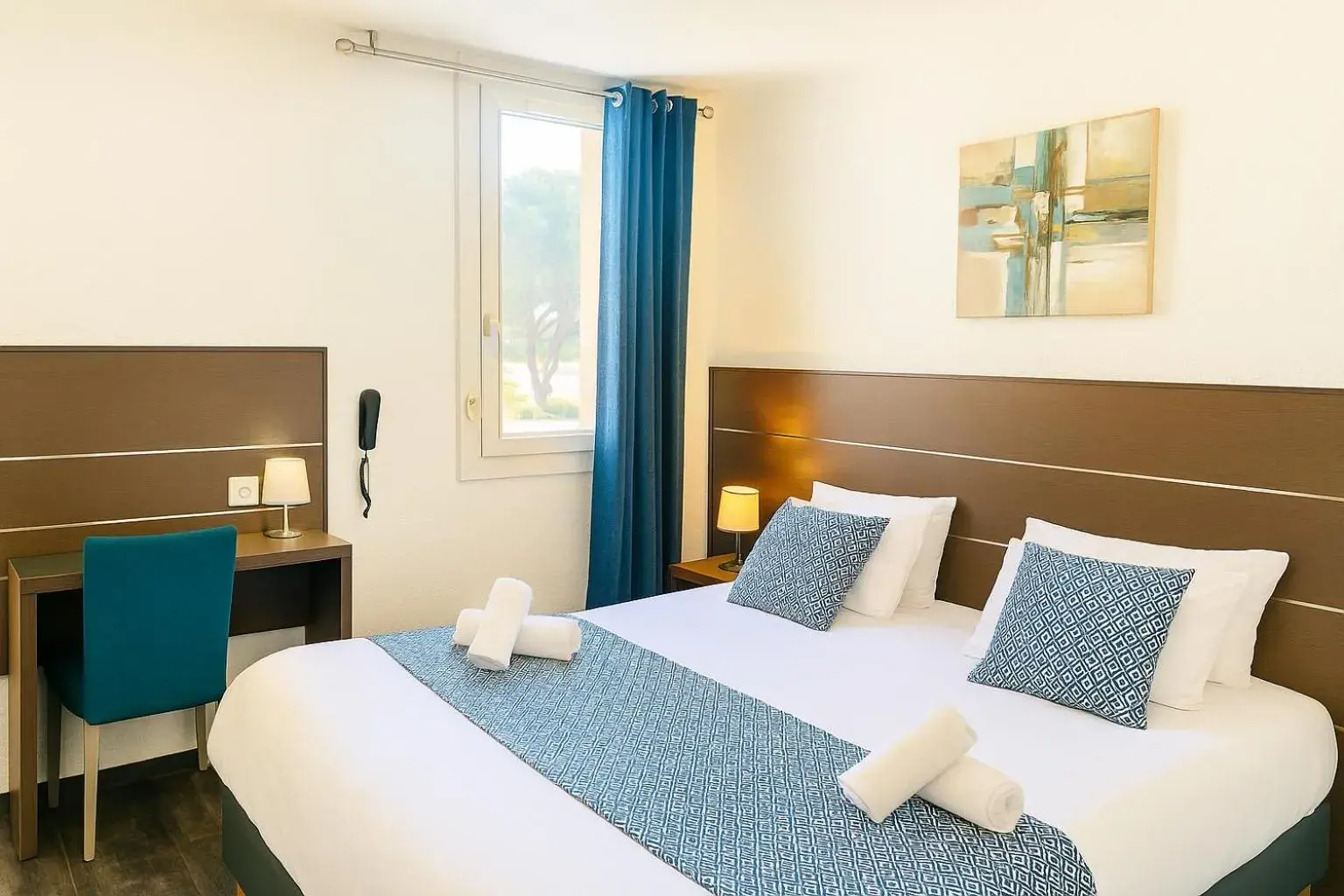 Double Room with heated swimming pool access in Hotel & Spa Gil de France Cap d'Agde Double Room with heated swimming pool access in Hotel & Spa Gil de France Cap d'Agde
