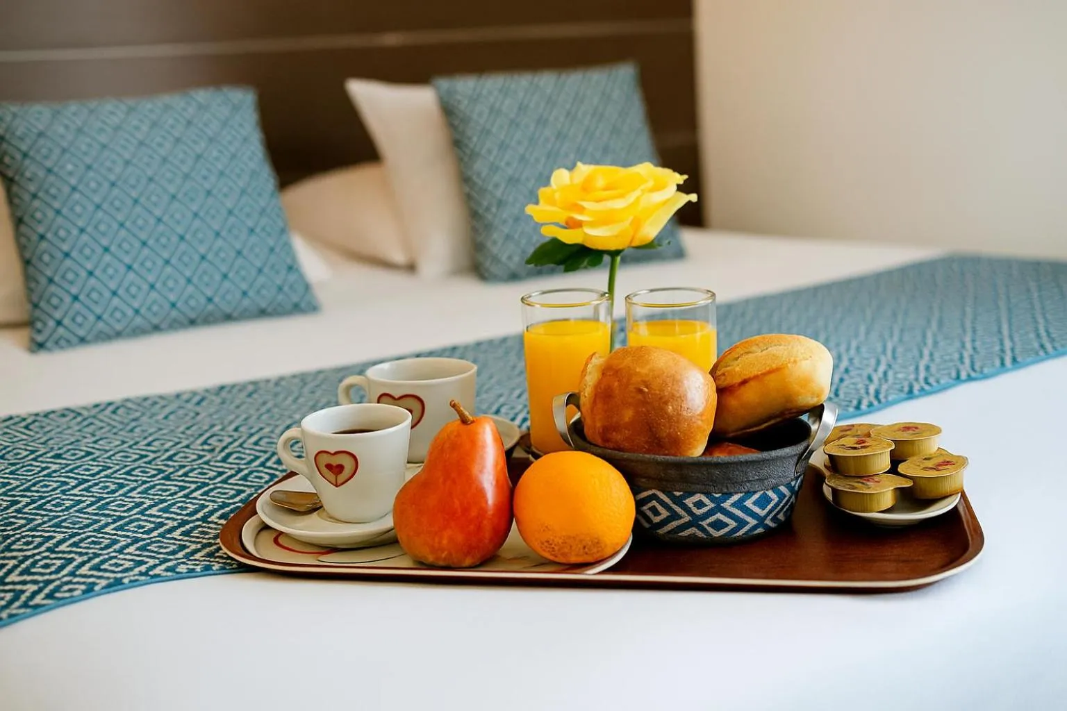 Bedroom, Bed in Hotel & Spa Gil de France Cap d'Agde