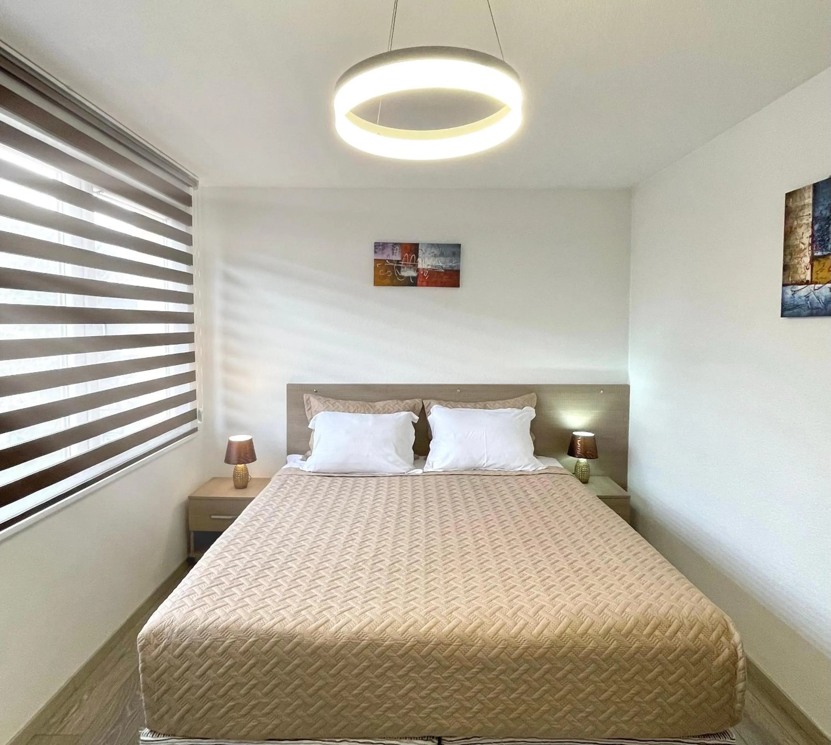 Bed in Stone Bridge Hotel