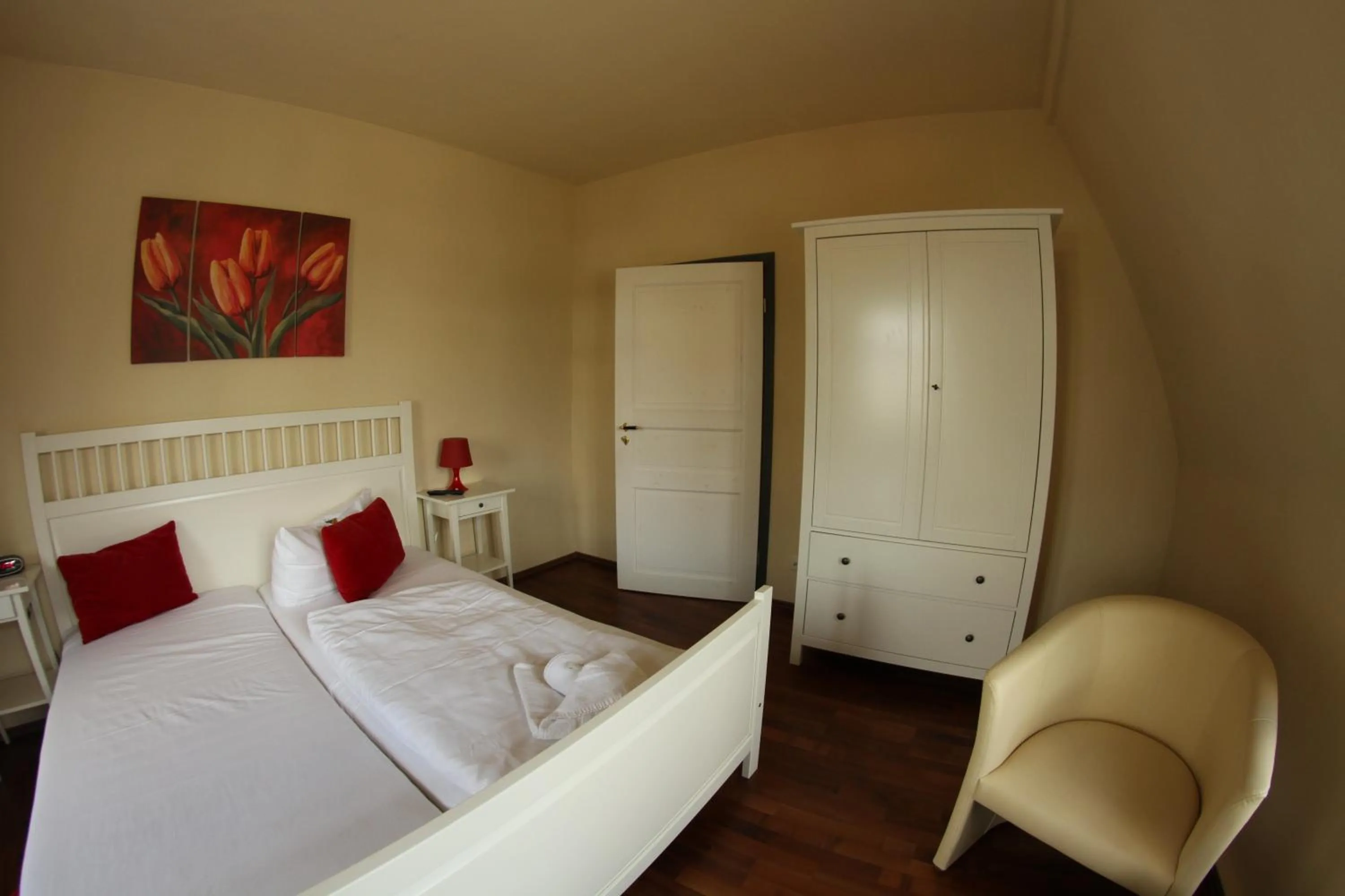 Bed in Dampfschiff Radebeul-Altkö