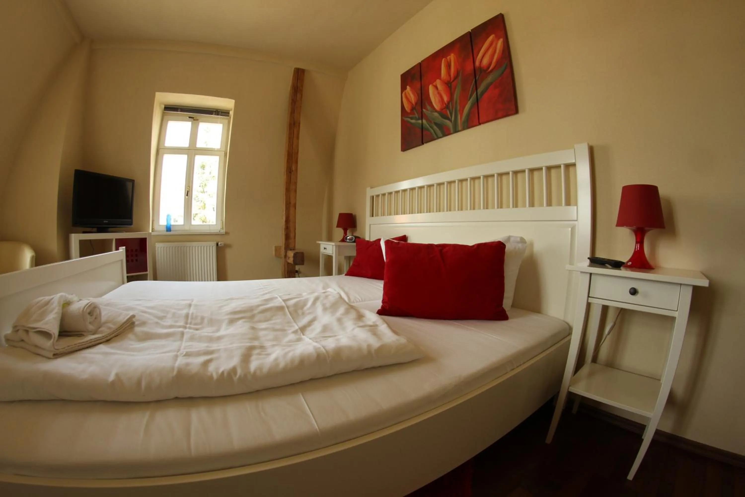 Bed in Dampfschiff Radebeul-Altkö