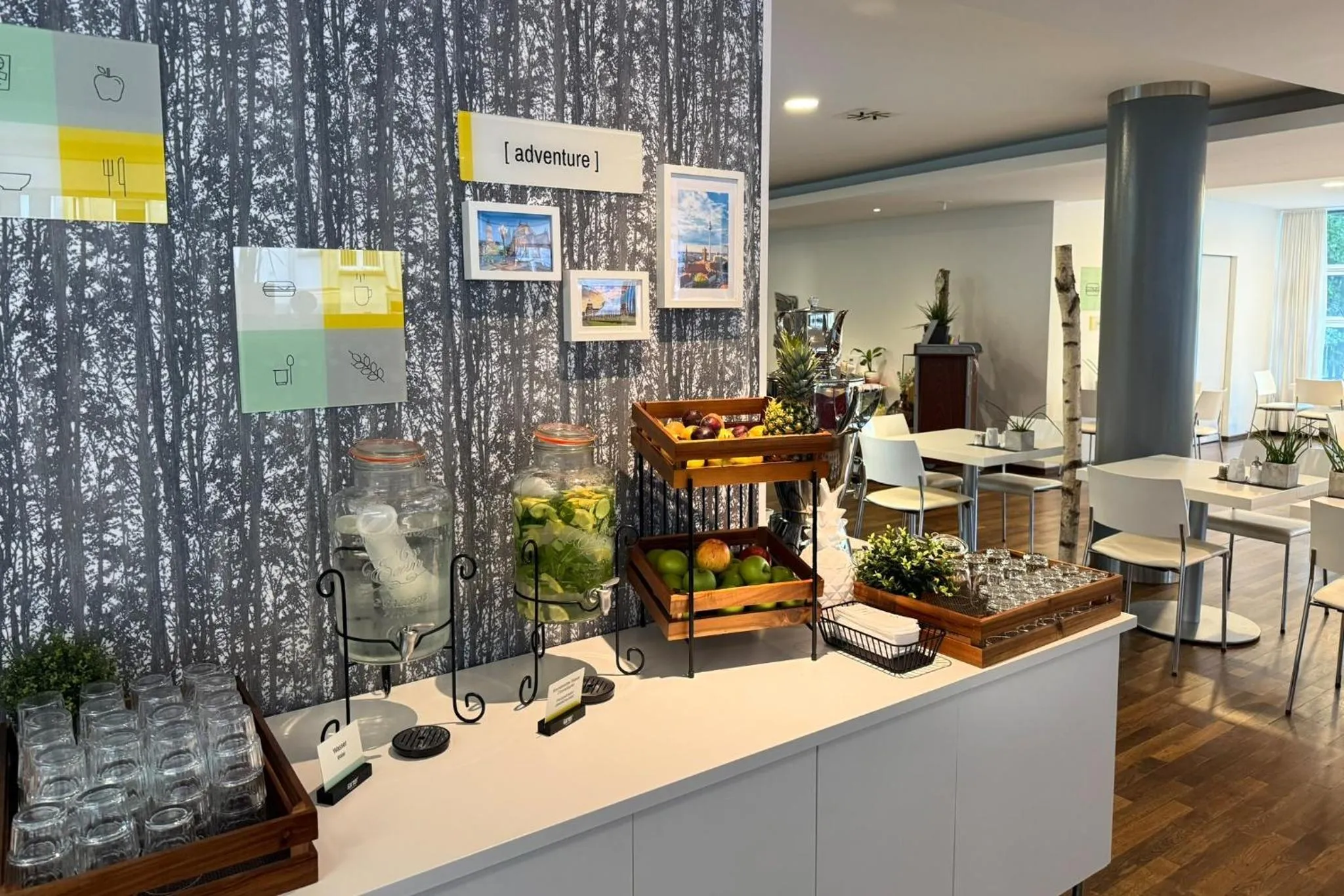 Breakfast in Garner Hotel Berlin - Gendarmenmarkt by IHG