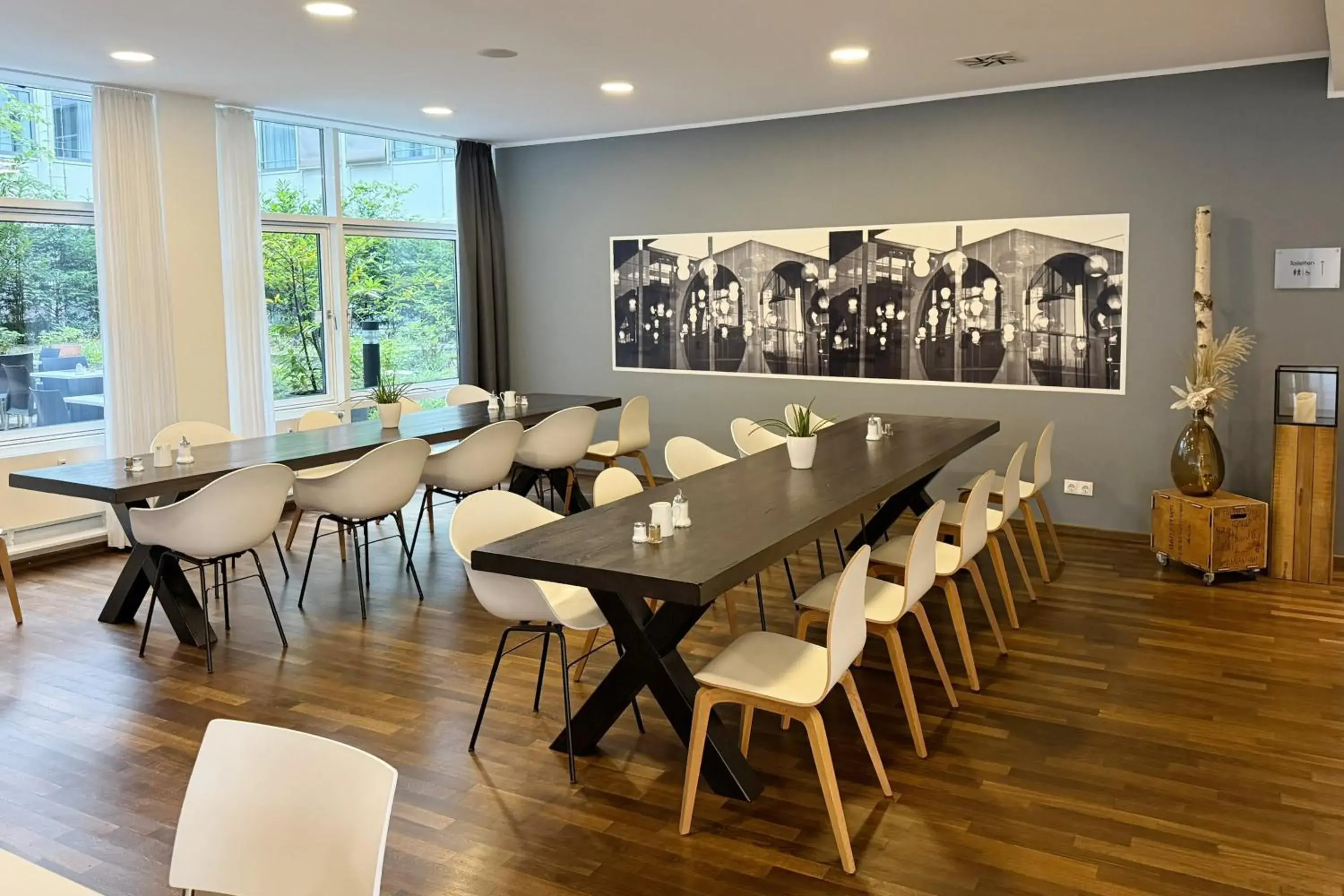 Breakfast in Garner Hotel Berlin - Gendarmenmarkt by IHG Breakfast in Garner Hotel Berlin - Gendarmenmarkt by IHG