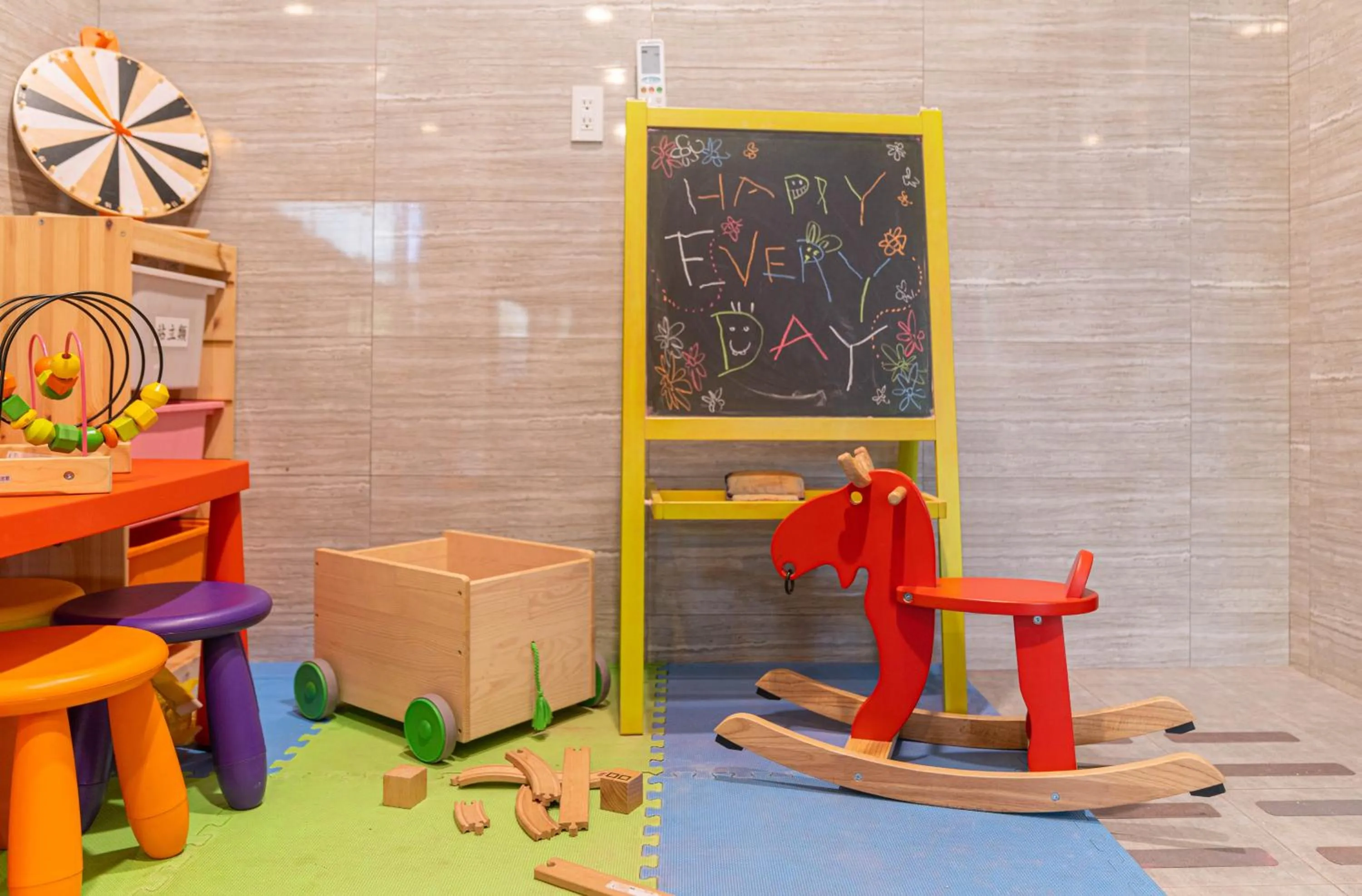 Kids's club in Regale Motel