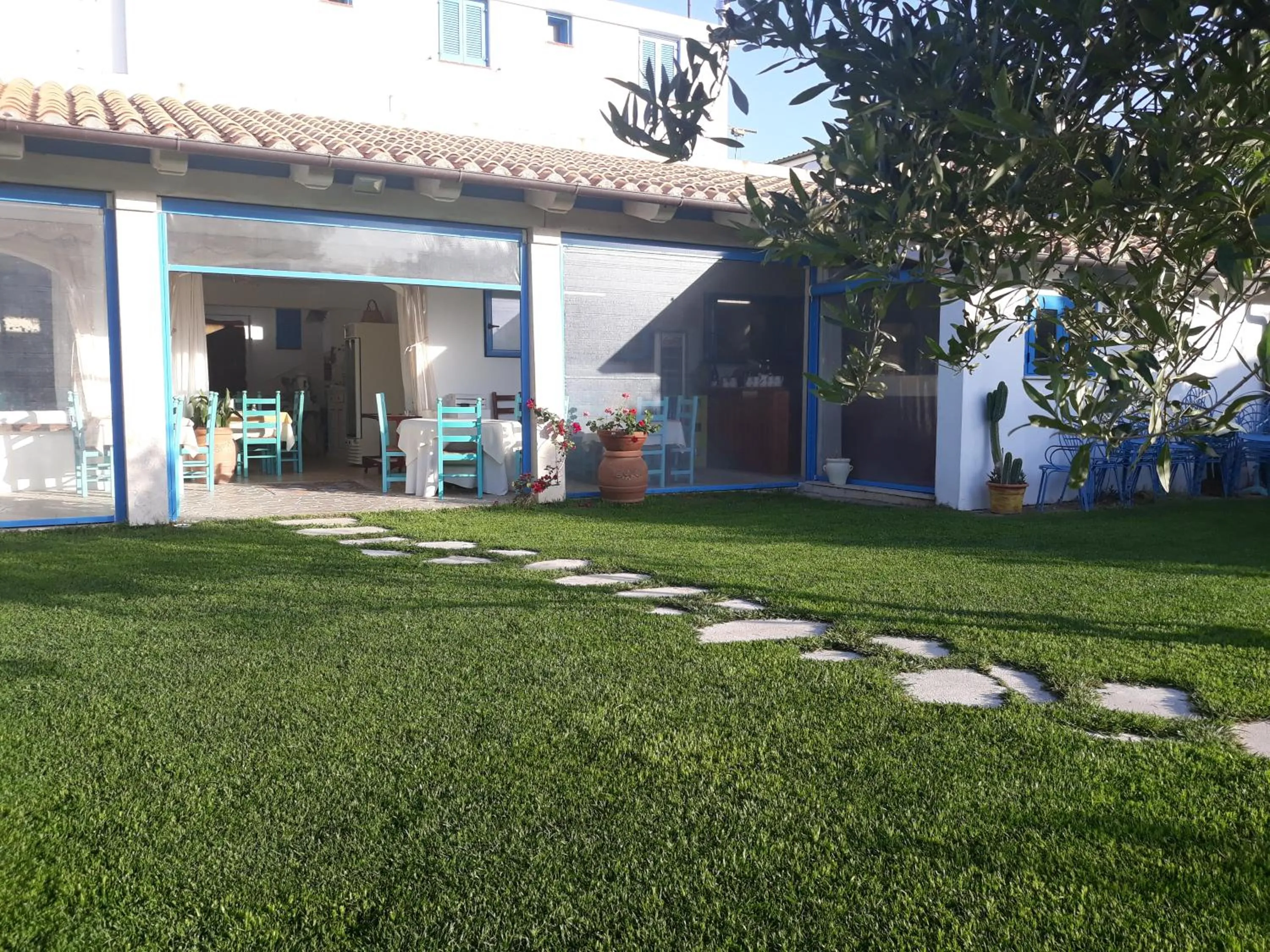 Property building in Hotel S'Ortale Possibilità di Parcheggio interno e Ristorante all'aperto