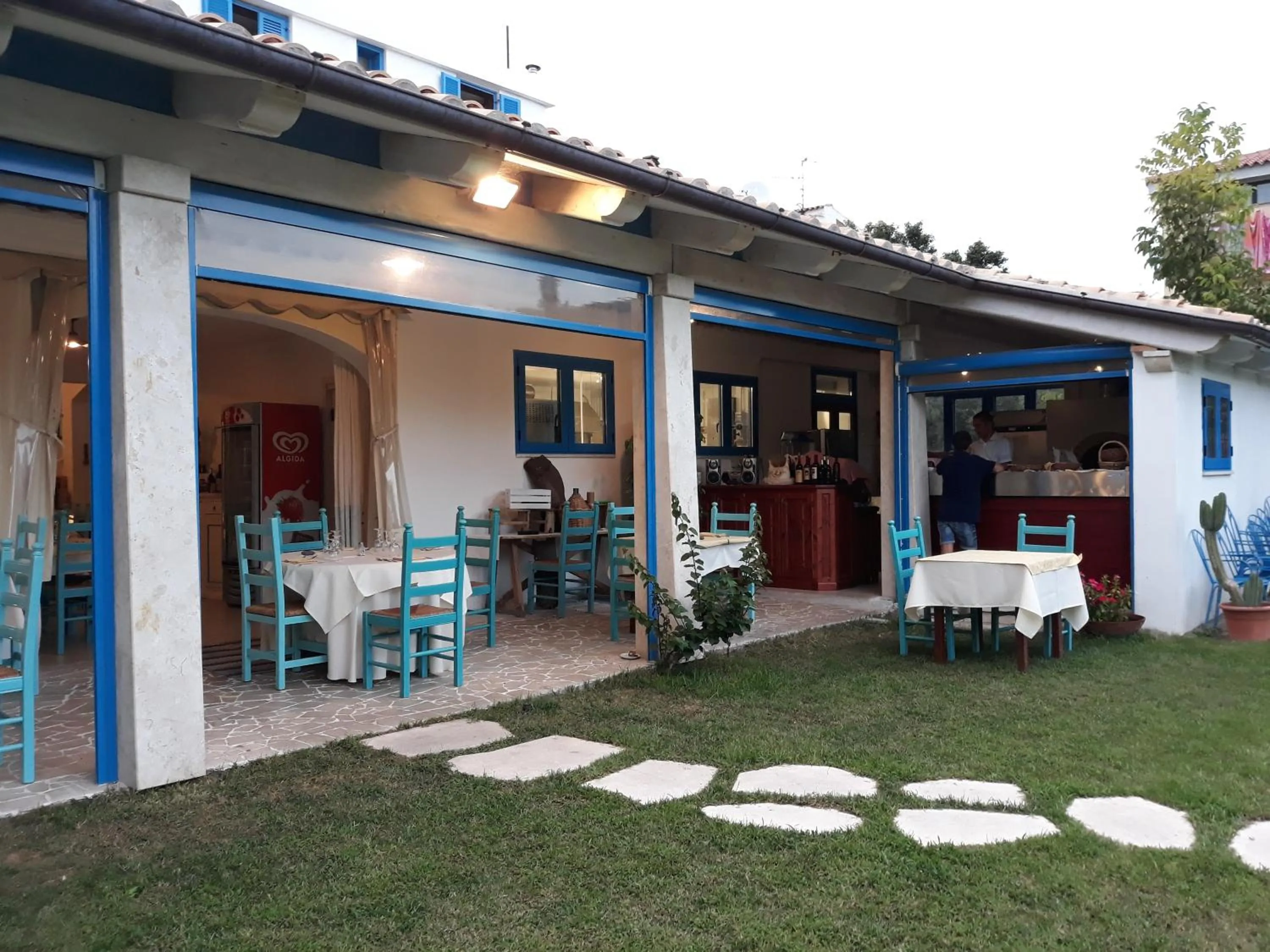 Hotel S'Ortale Possibilità di Parcheggio interno e Ristorante all'aperto