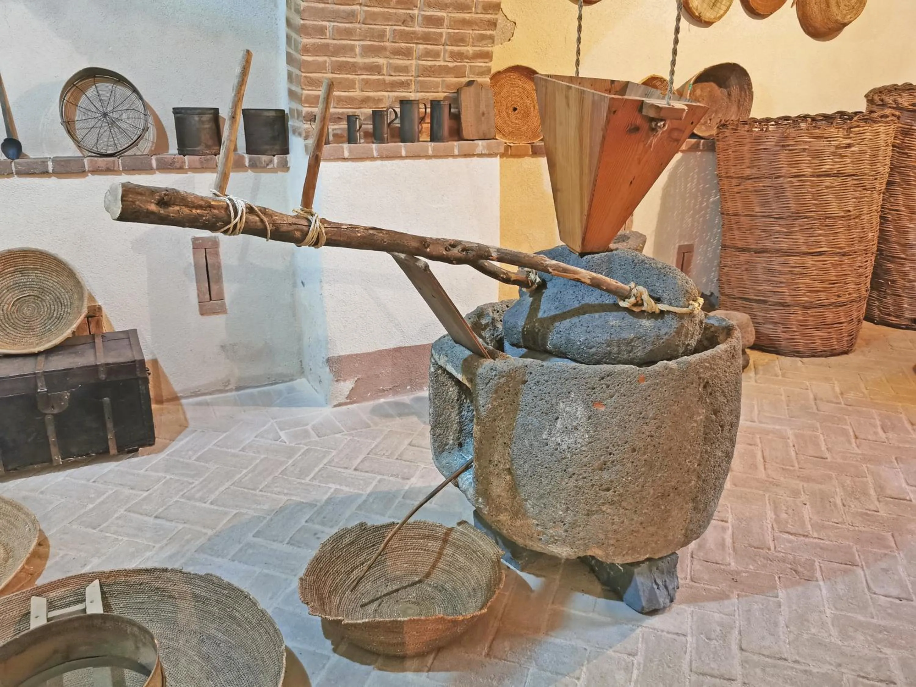 Hotel S'Ortale Possibilità di Parcheggio interno e Ristorante all'aperto