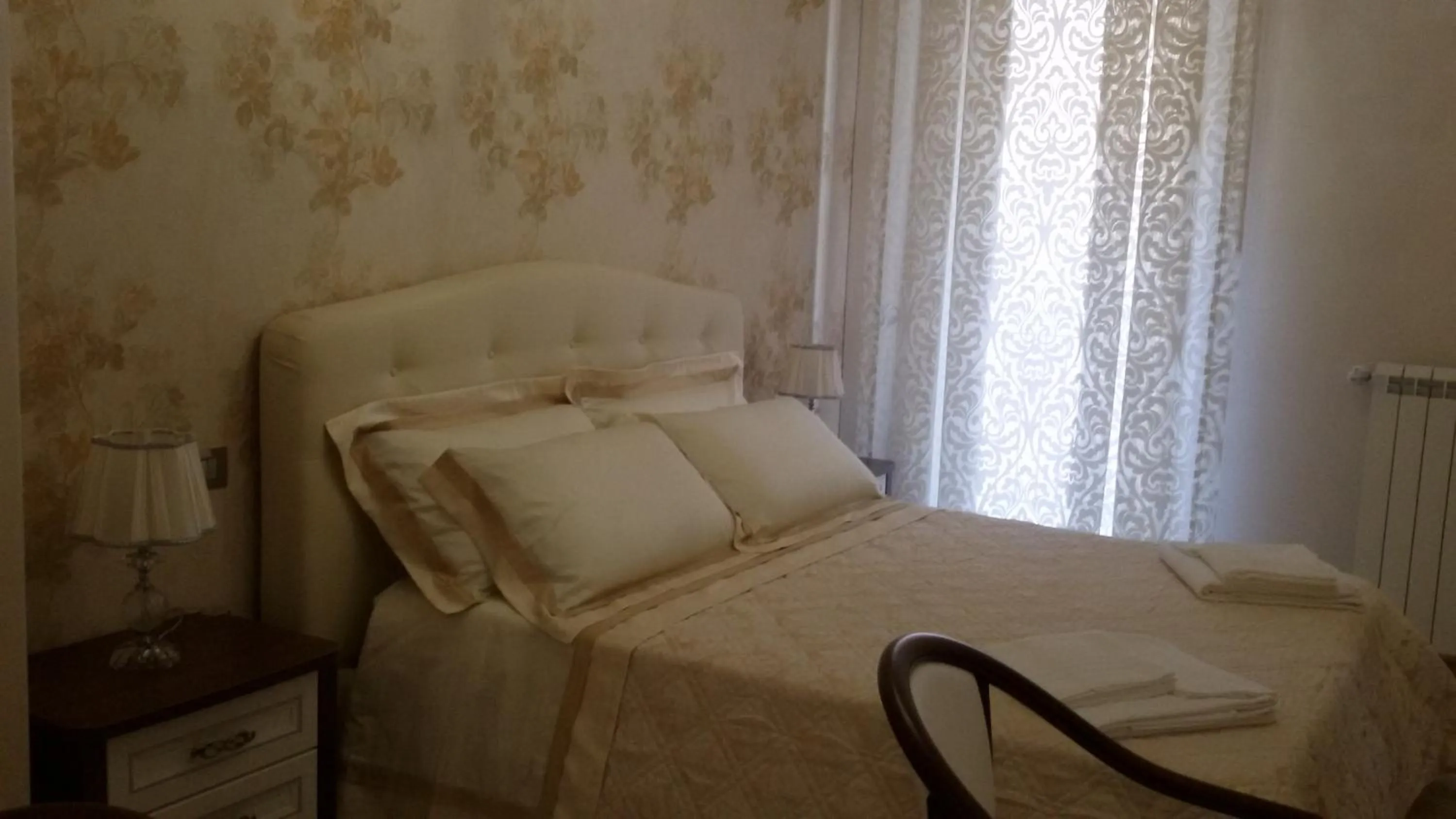 Other, Bed in Daphnae House
