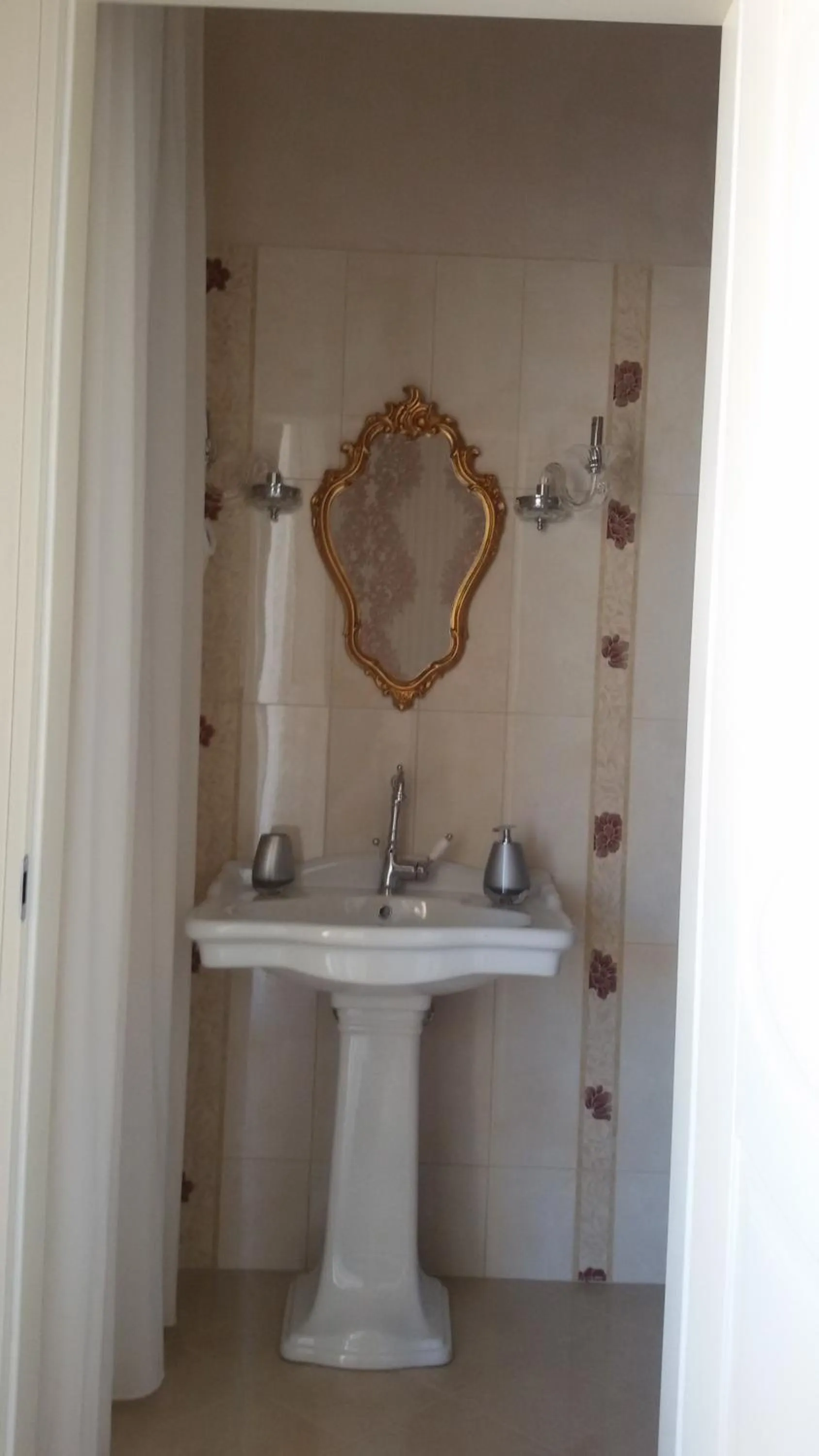 Other in Daphnae House