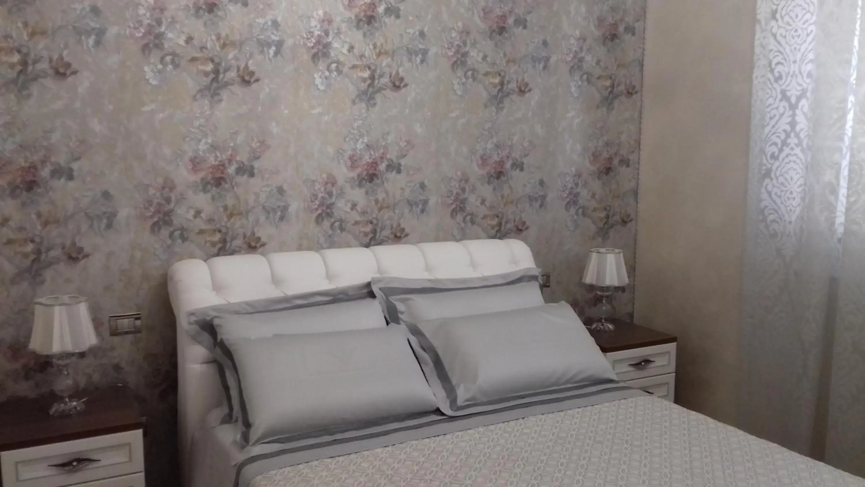 Photo of the whole room, Bed in Daphnae House Photo of the whole room, Bed in Daphnae House