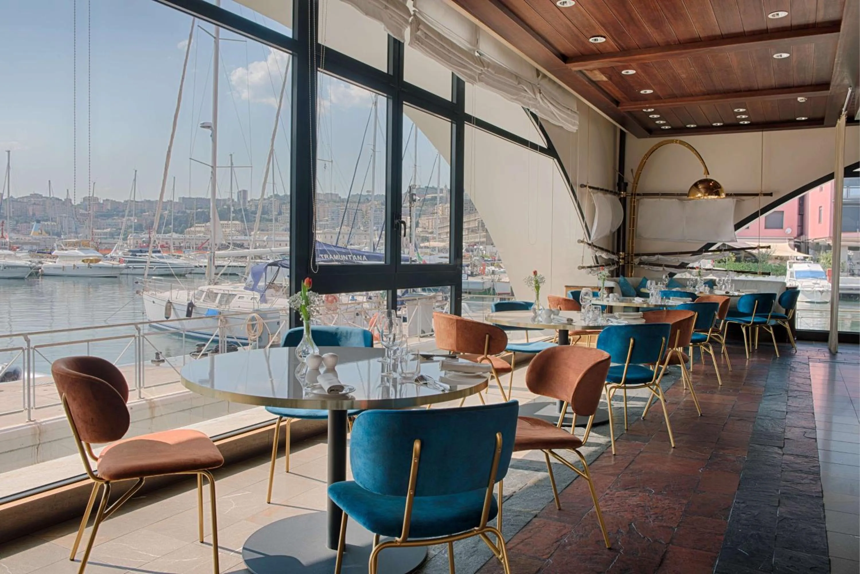 Restaurant/places to eat in NH Collection Genova Marina