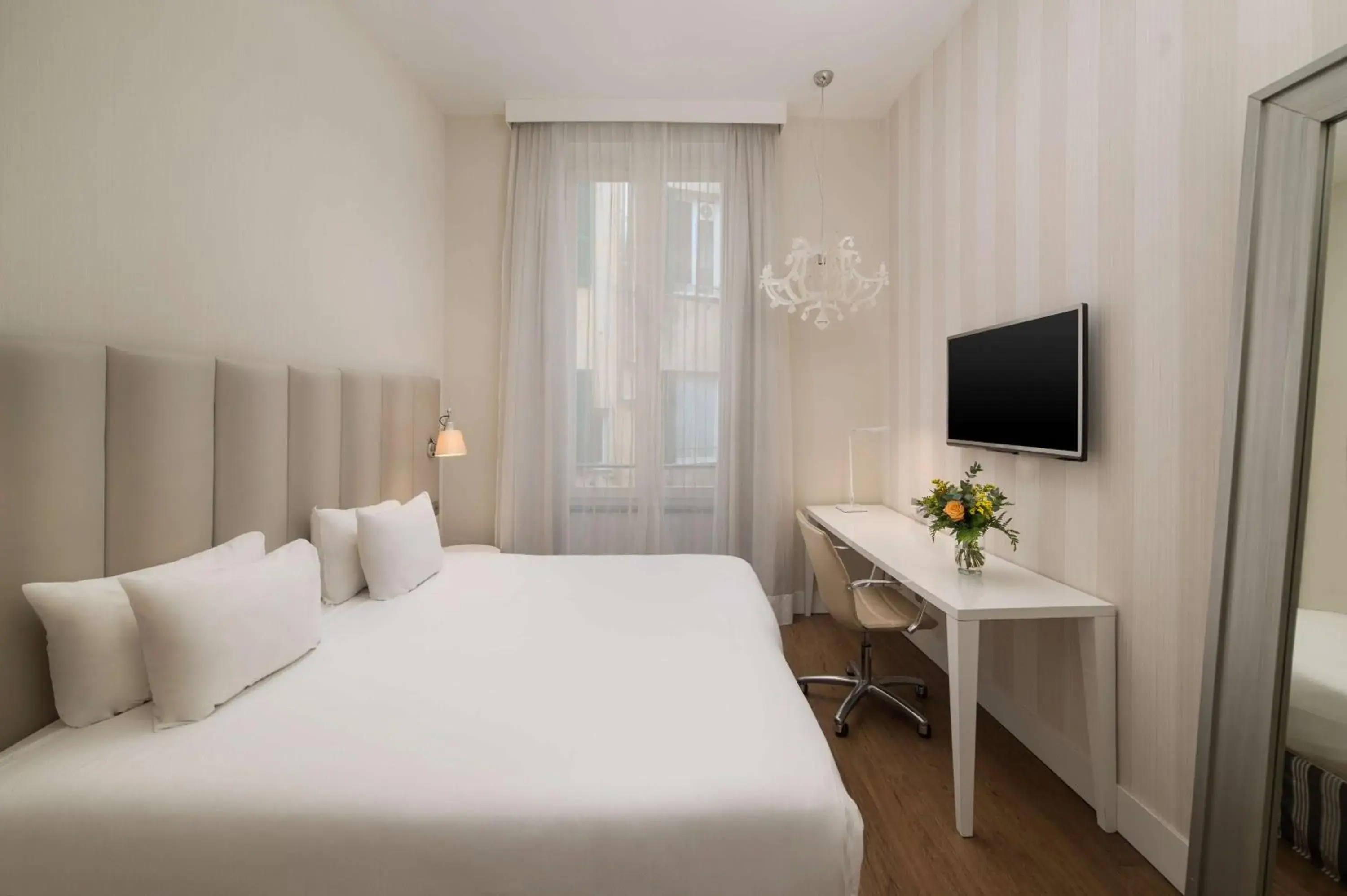 Bedroom, Bed in NH Genova Centro Bedroom, Bed in NH Genova Centro