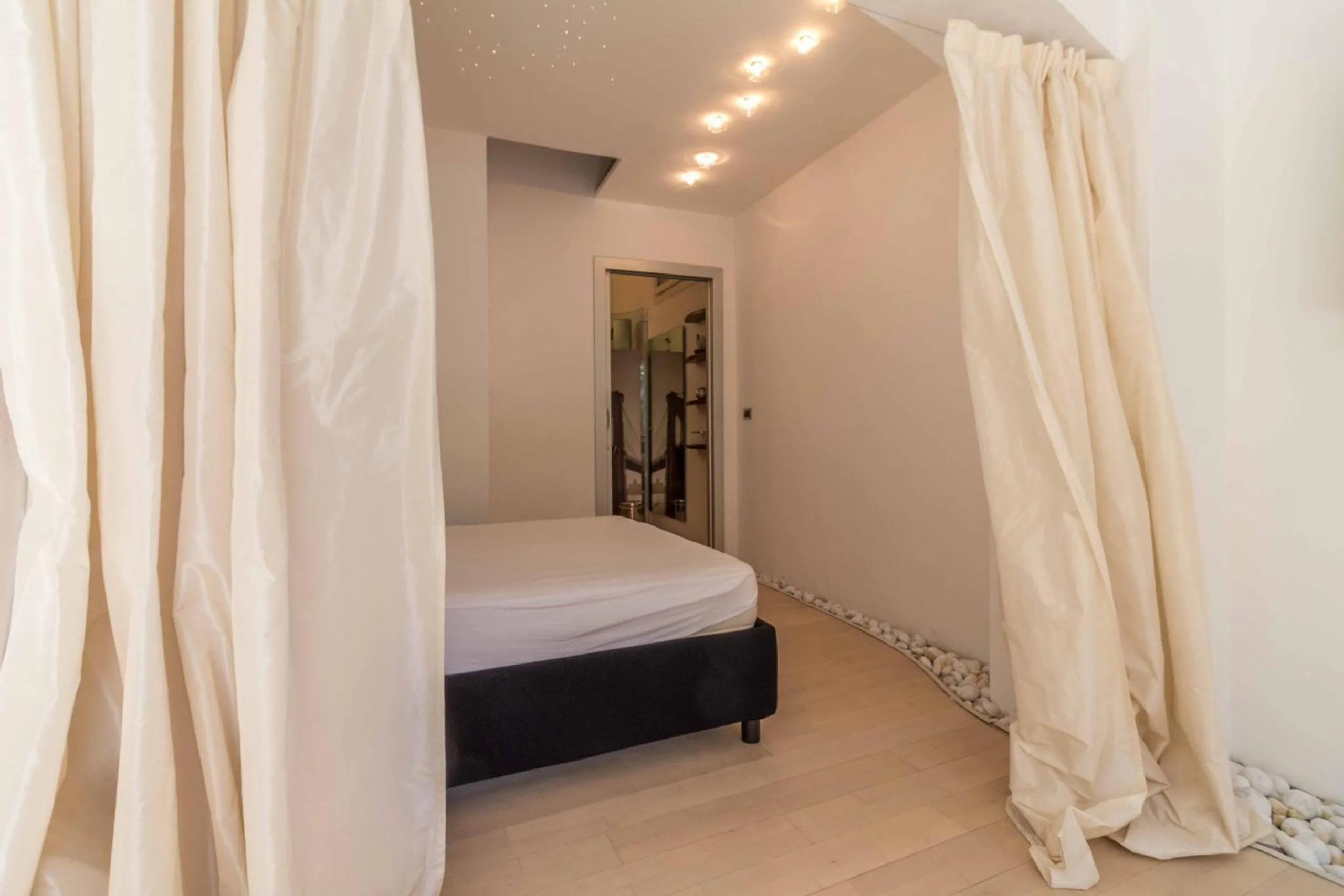 Lungolago Holiday Home - Affitti Brevi Italia