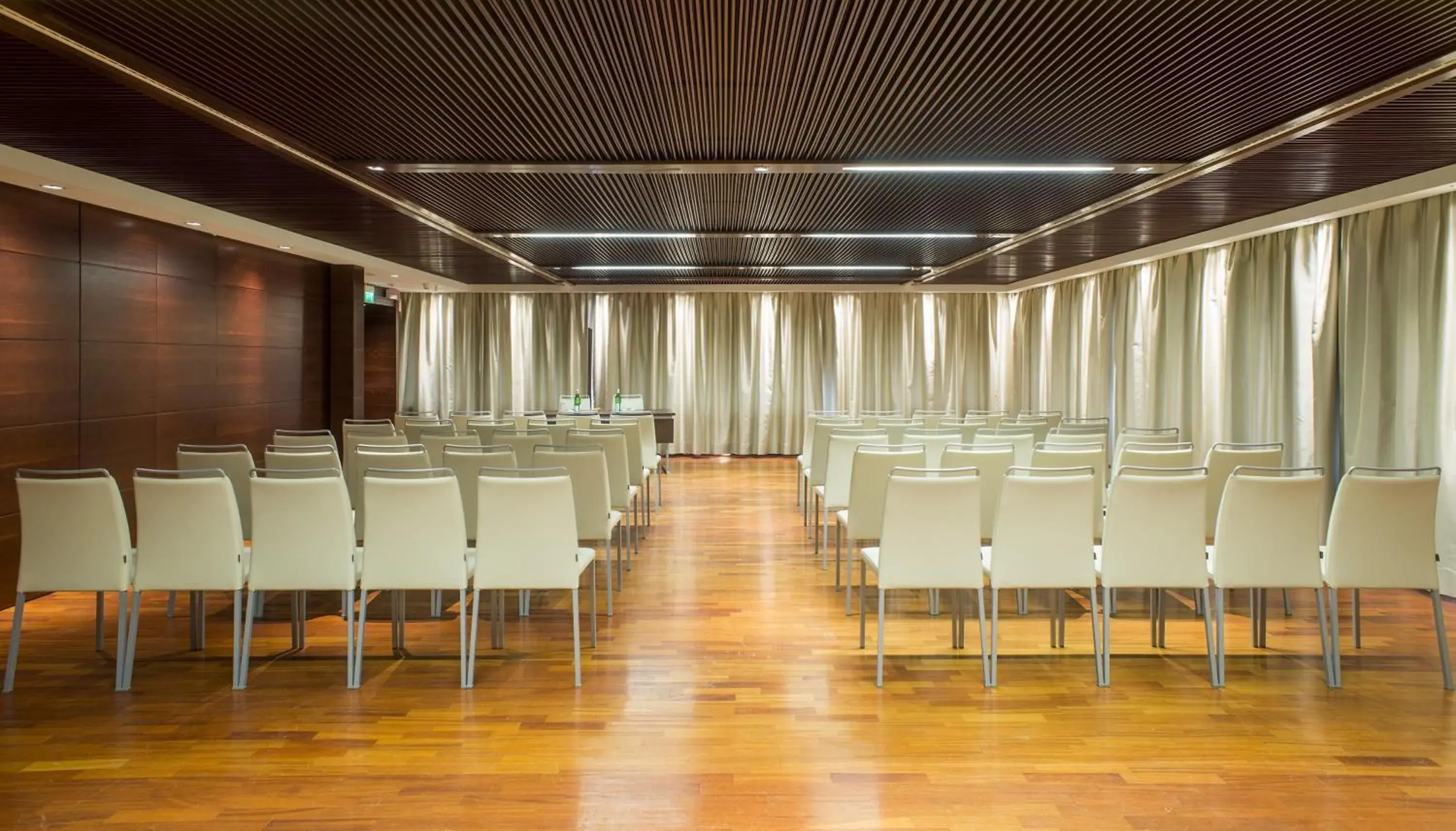 Bedroom in NH Milano 2 Bedroom in NH Milano 2