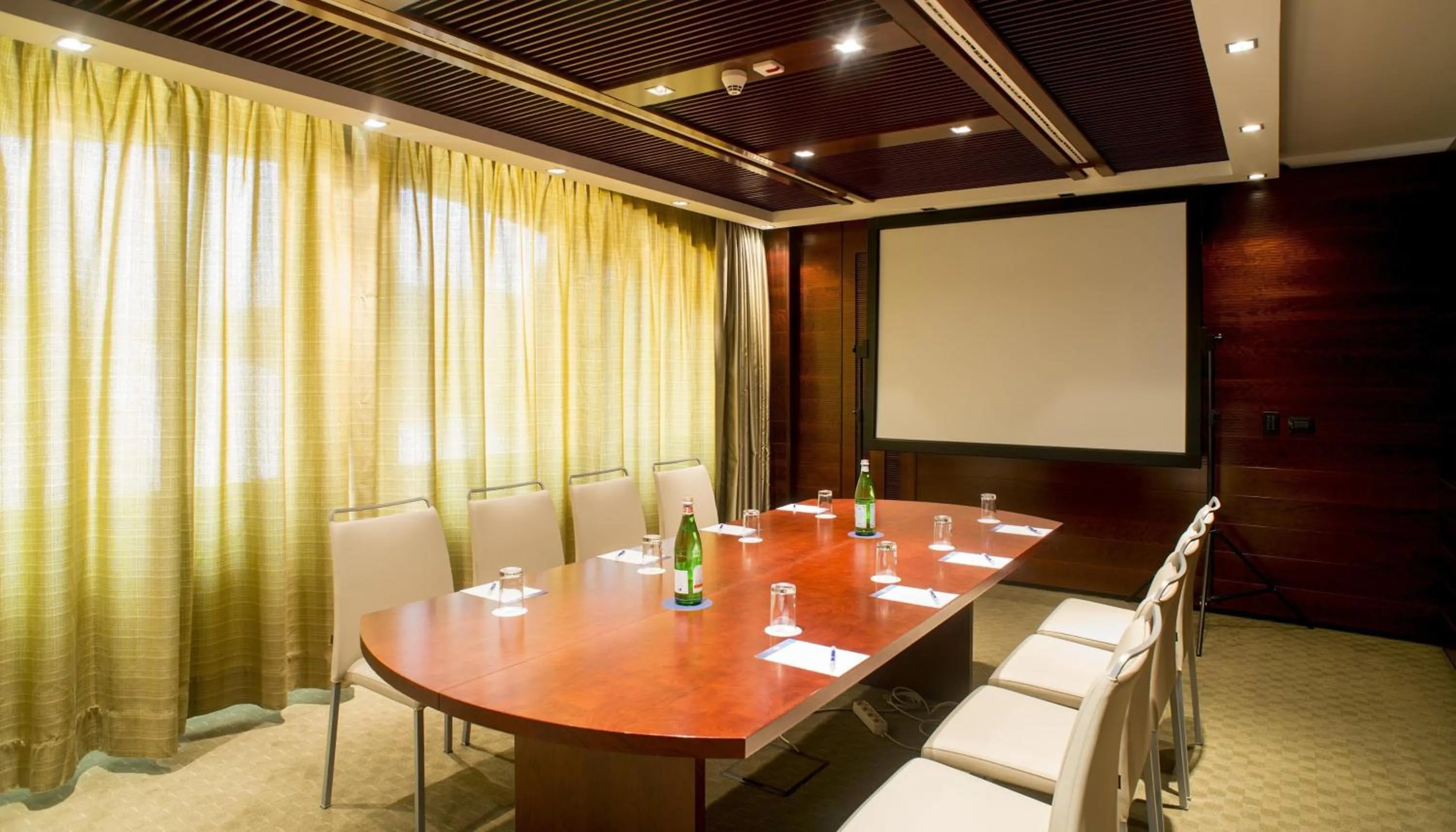 Meeting/conference room in NH Milano 2