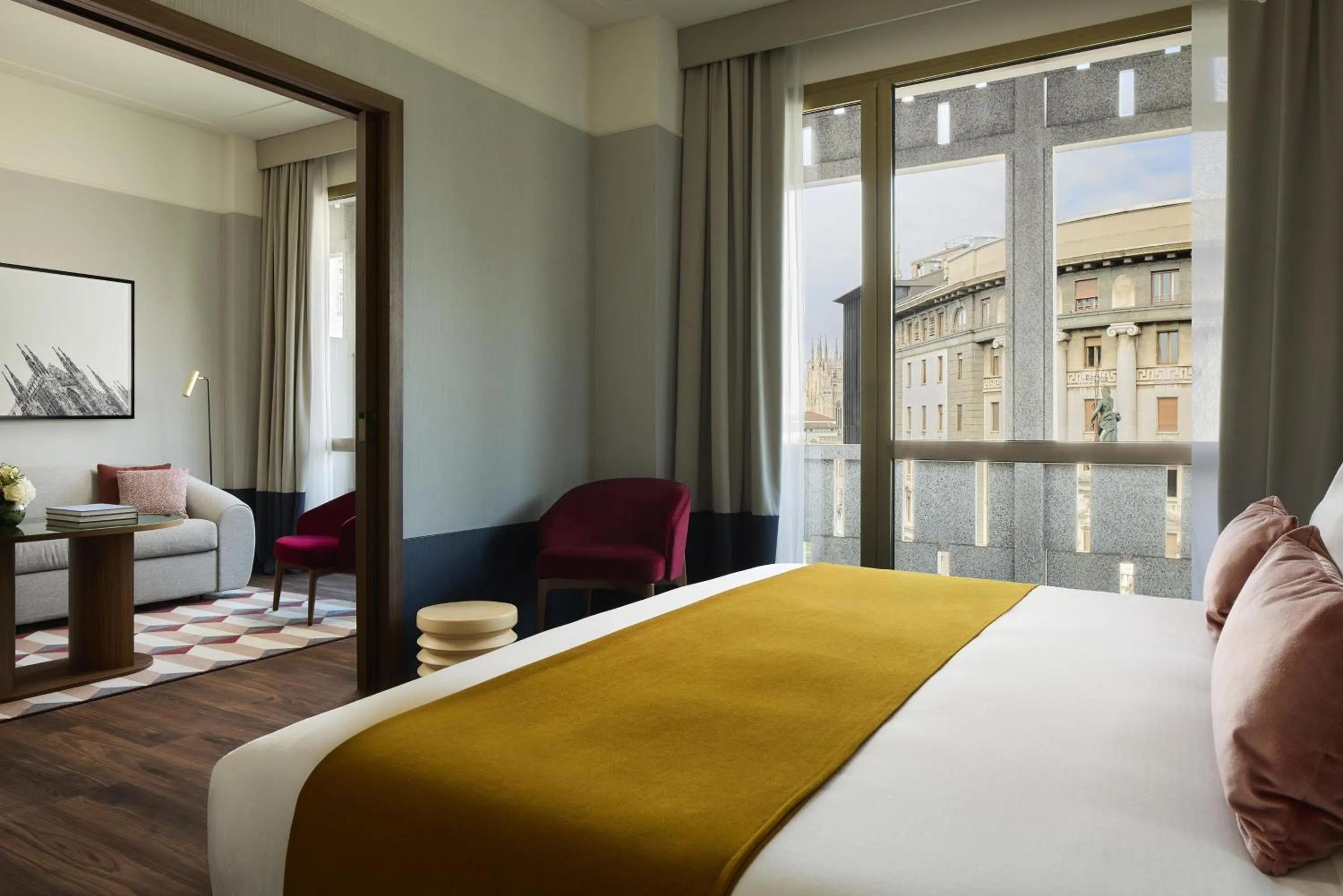 Bedroom, Bed in Tivoli President Milano Hotel